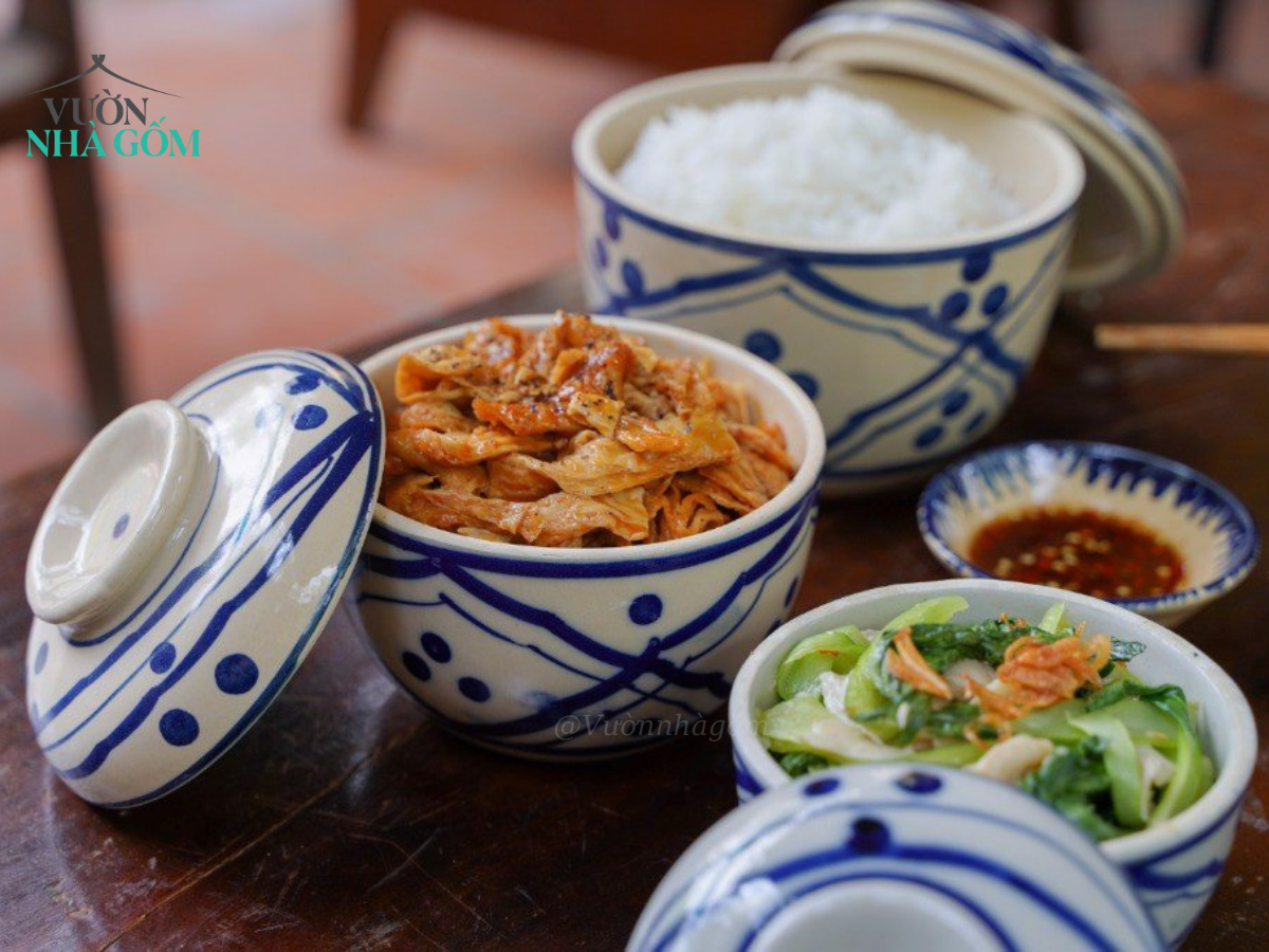 Bộ 3 thố gốm Lái Thiêu đựng thực phẩm có nắp, phong cách Nam bộ xưa (Shopee)