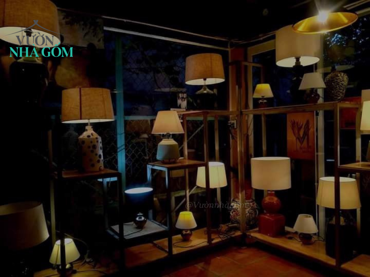 Đèn gốm trang trí, H45 cm