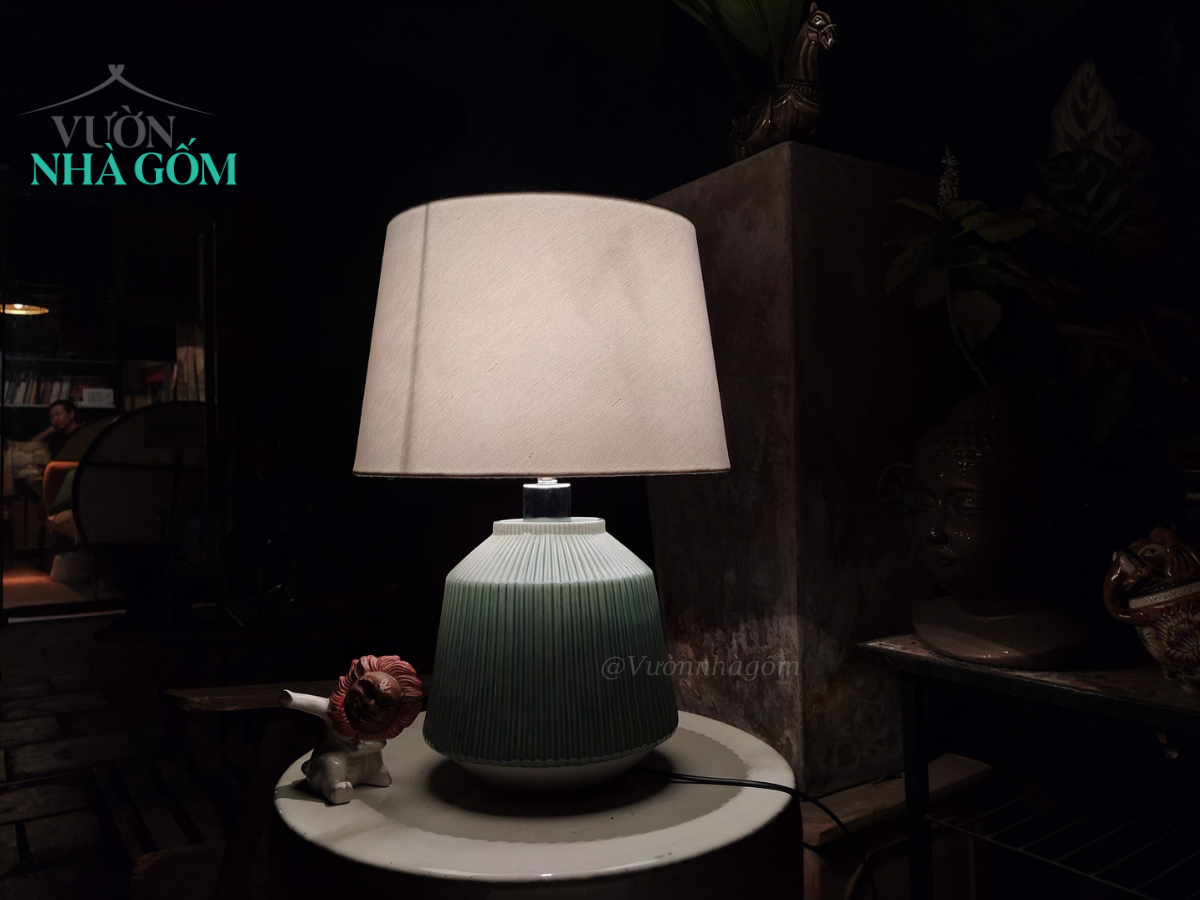 Đèn gốm trang trí, H45 cm