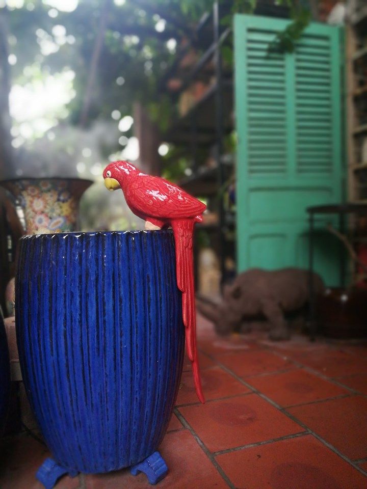 Két mỹ nghệ đuôi dài, gốm Nam bộ, D62cm