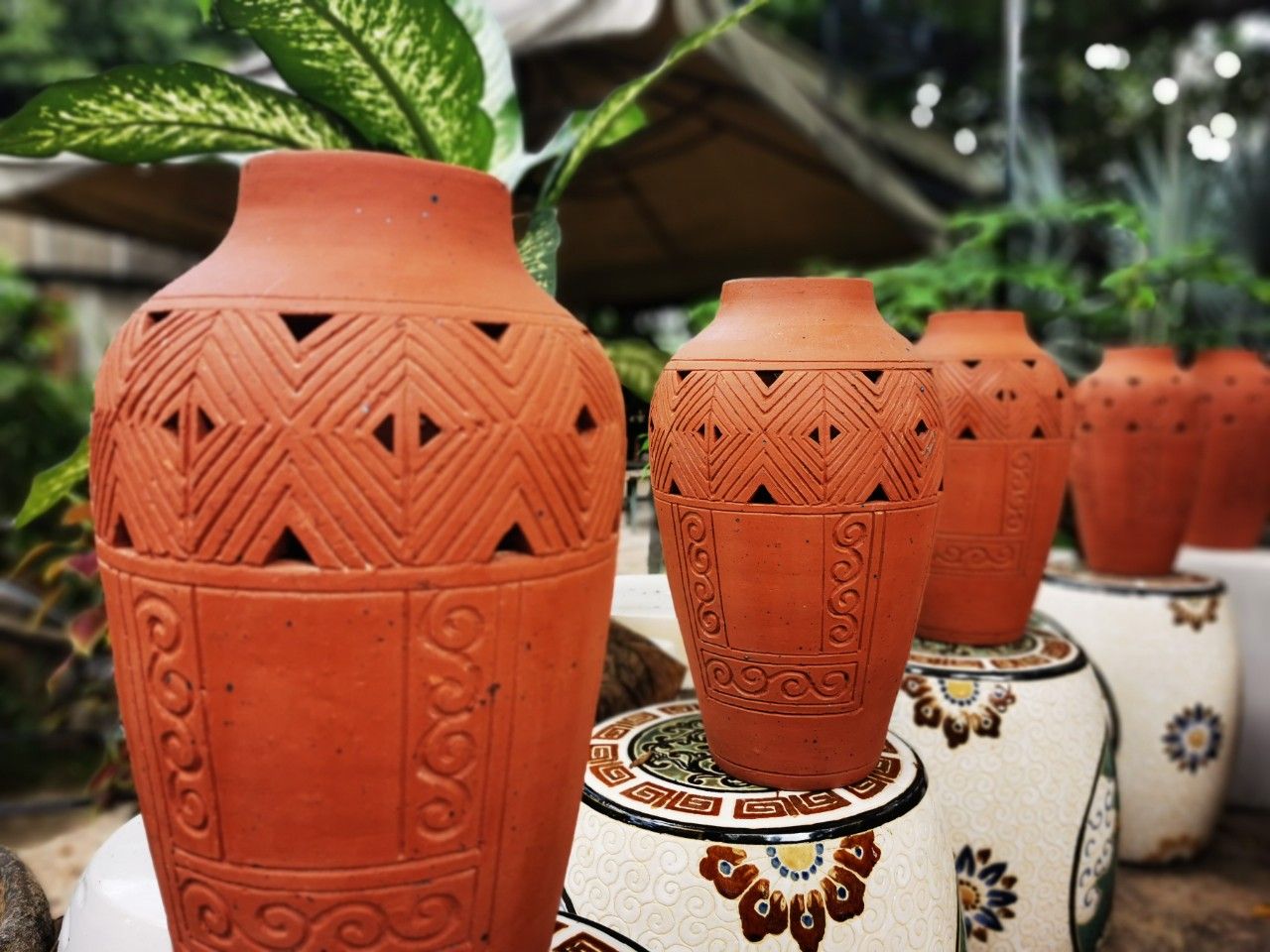 Bình gốm sản xuất theo tiêu chuẩn cho dự án NovaHills Mũi Né Resort & Villas Phan Thiết
