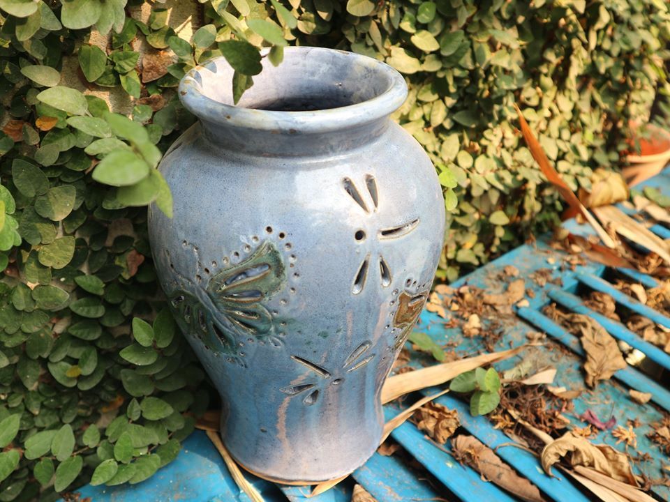 Bình vuốt tay, lọng cổ rộng, H30 cm