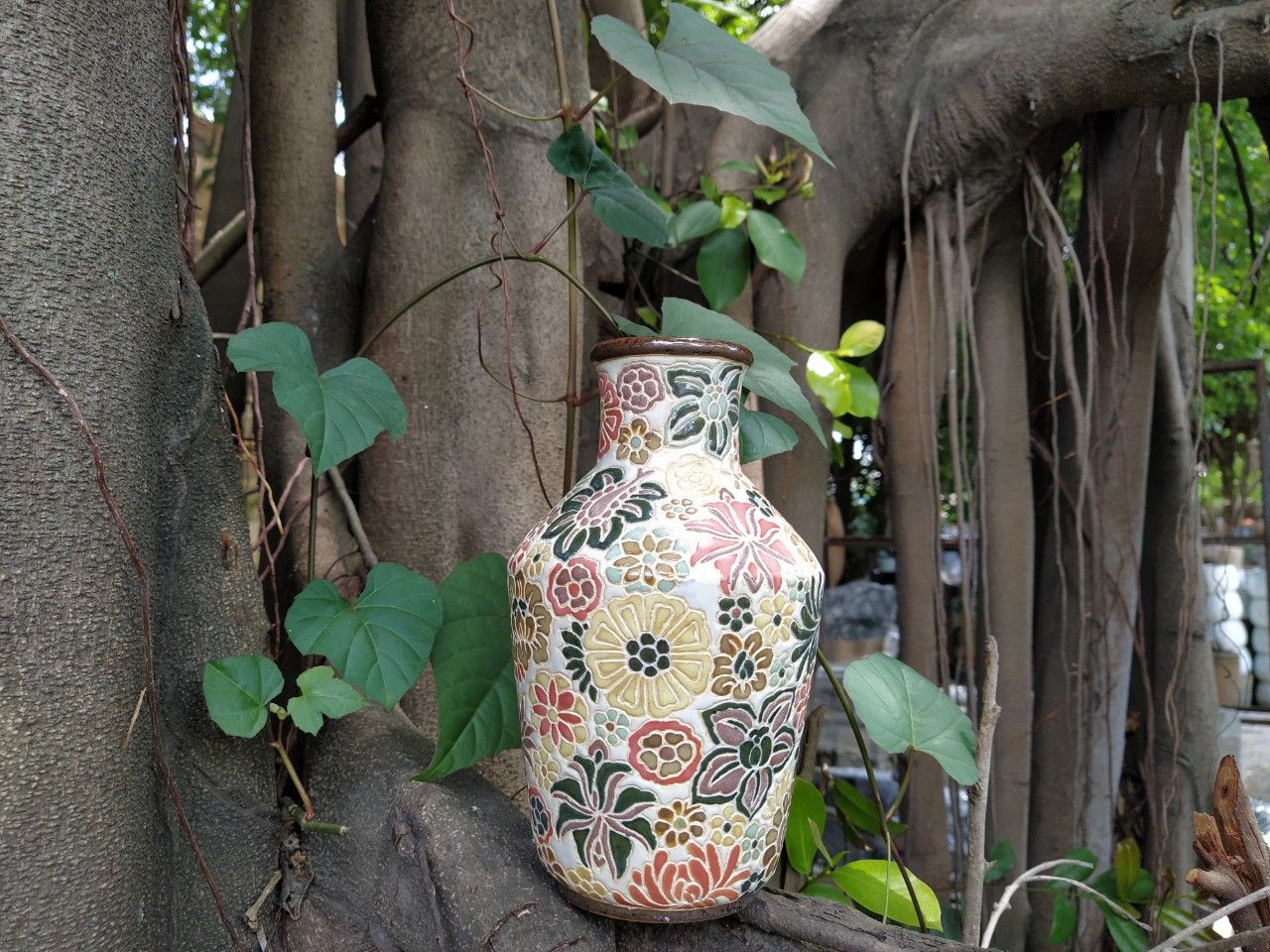 Bình miệng đấu khắc bách hoa, H25cm