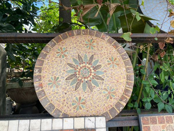  [THANH LÝ GIẢM 70%] Mặt bàn ghép gốm mosaic, mặt tròn 60cm, giá thanh lý giảm 70%, chỉ cung cấp mặt bàn, số lượng chỉ có 1 