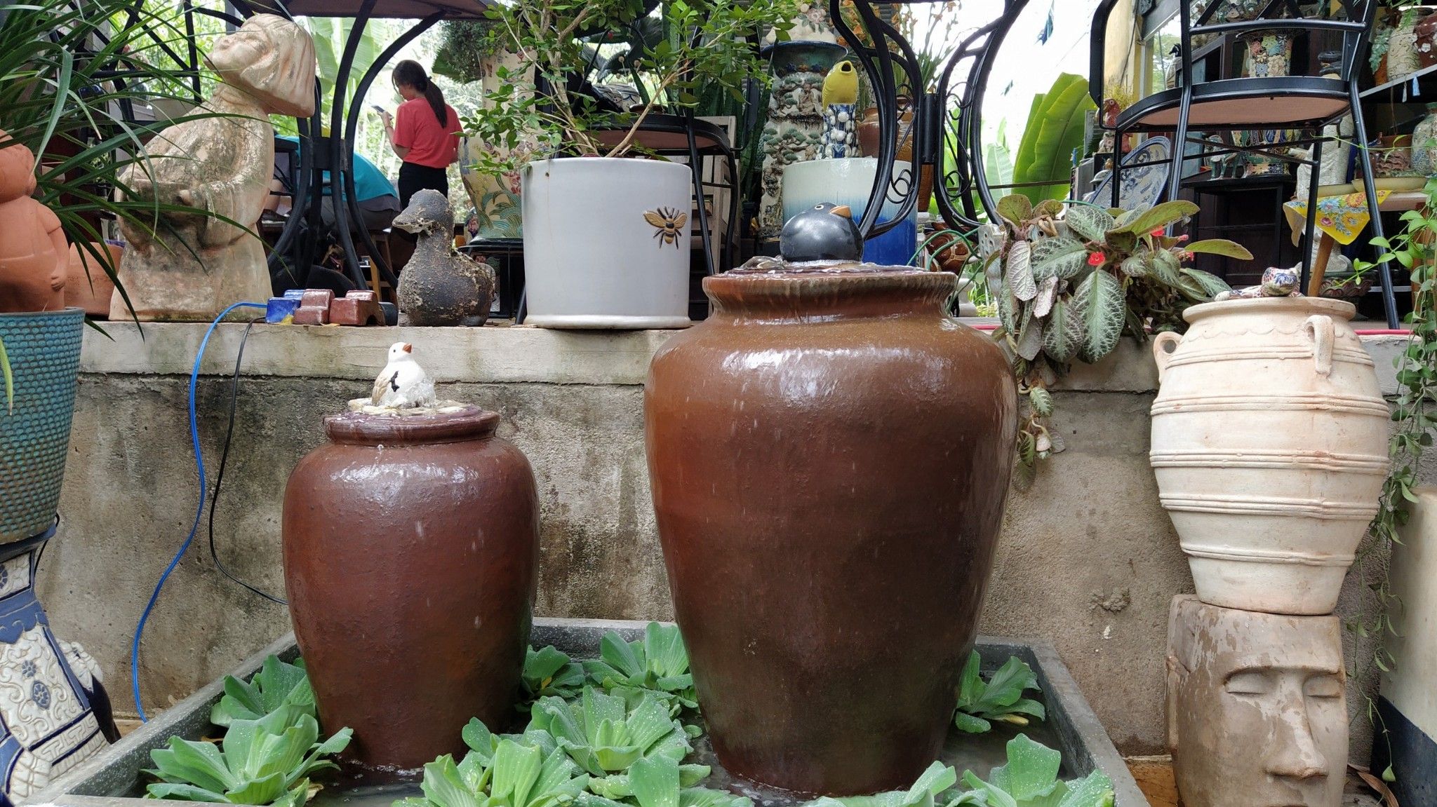 Bộ hai chóe nước lu đất đen, H70cm