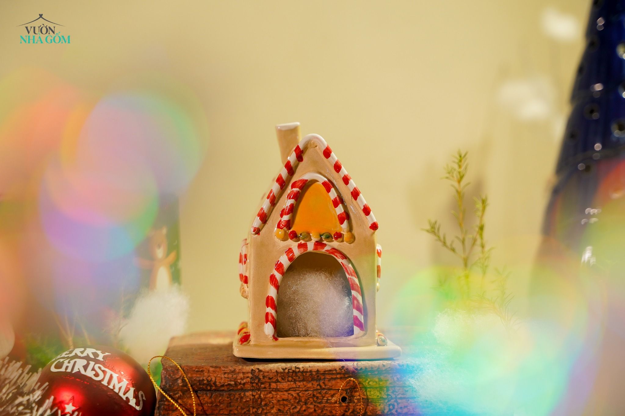 Nhà gốm Noel được thực hiện thủ công tại Vườn Nhà Gốm, H20 - H30cm