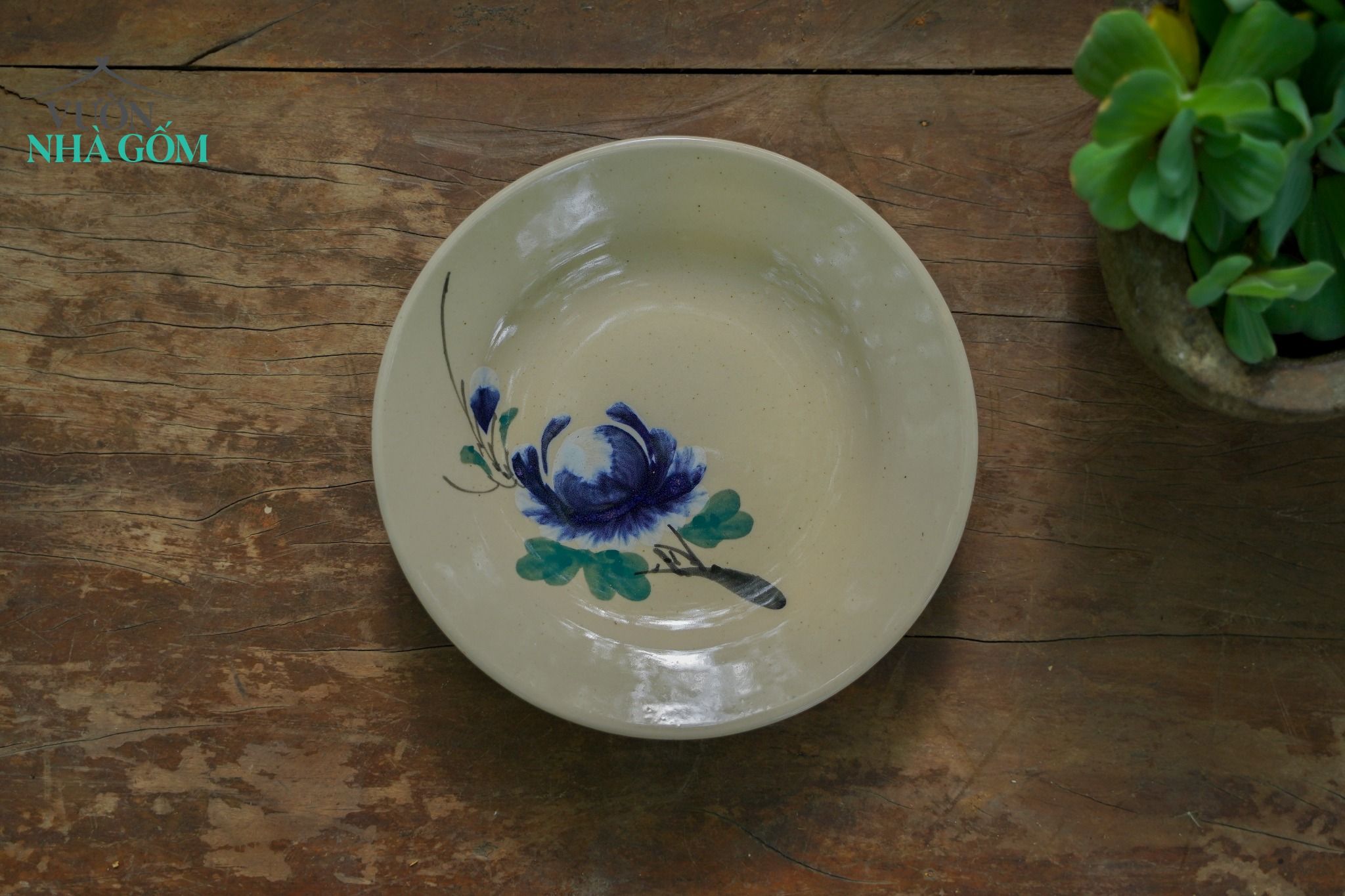 Dĩa tròn vẽ tay họa tiết bông xanh size lớn, C3,5xR20 cm