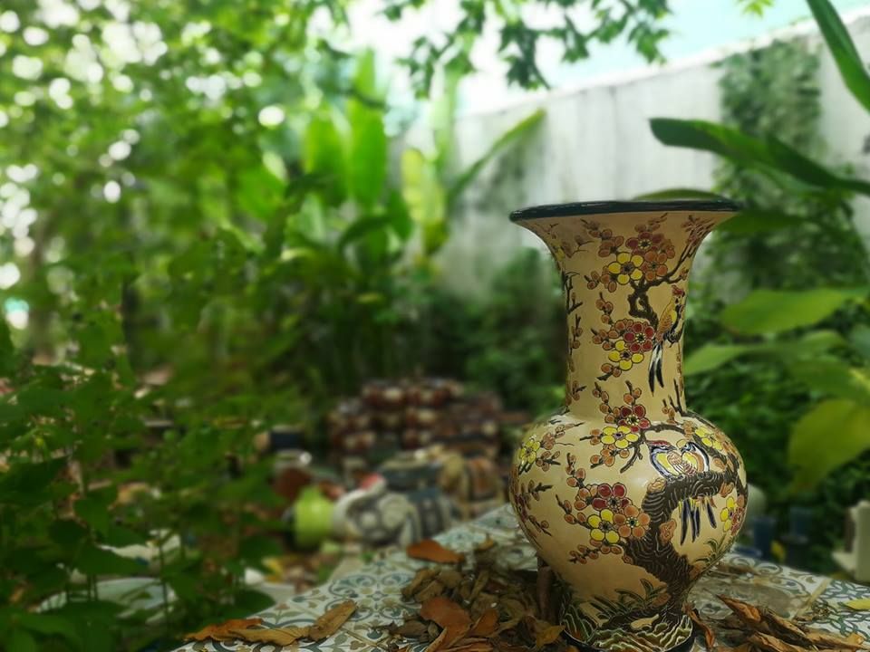 Bình hoa mai điểu, vàng nhạt, H42 cm