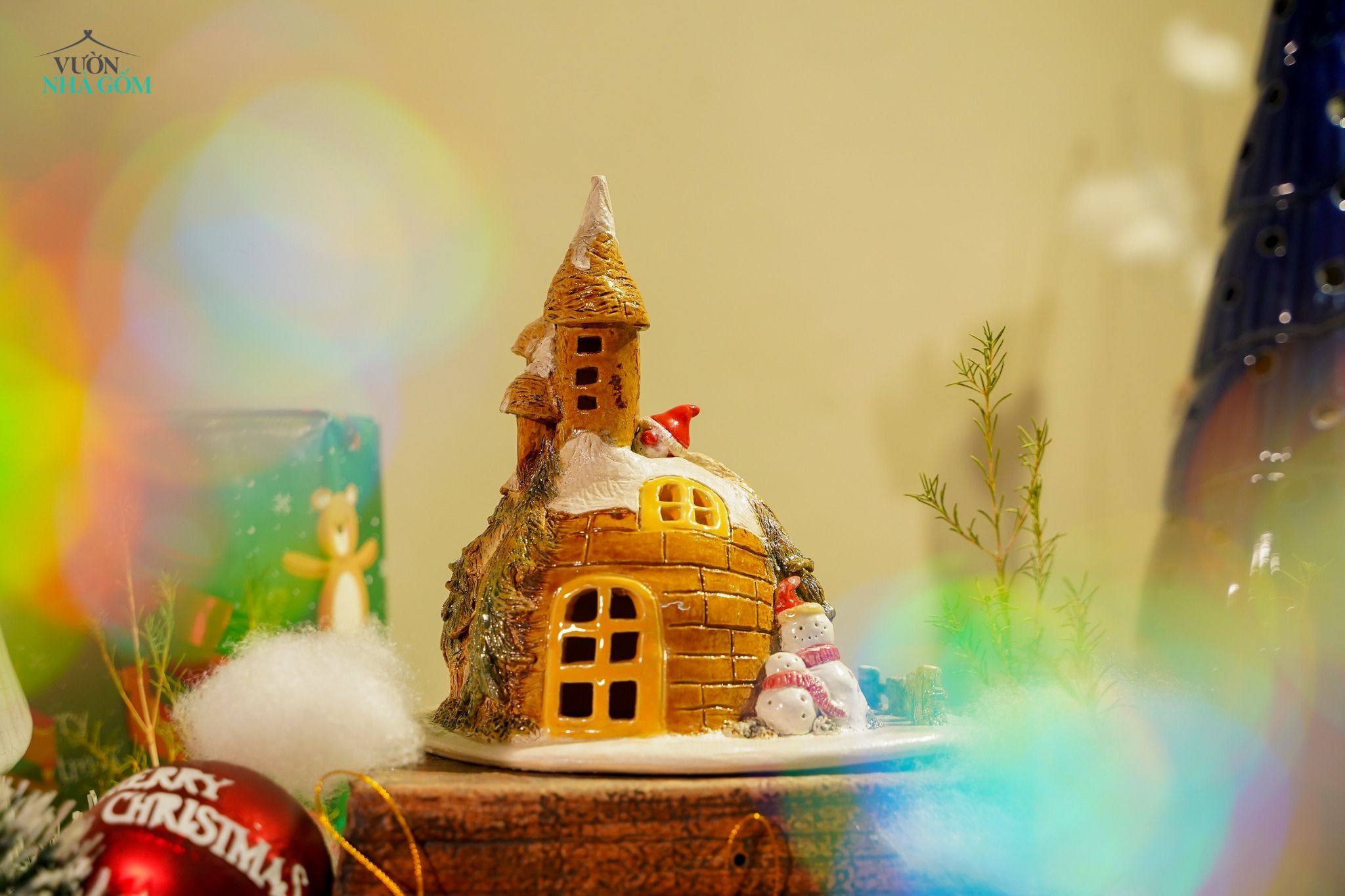 Nhà gốm Noel được thực hiện thủ công tại Vườn Nhà Gốm, H20 - H30cm