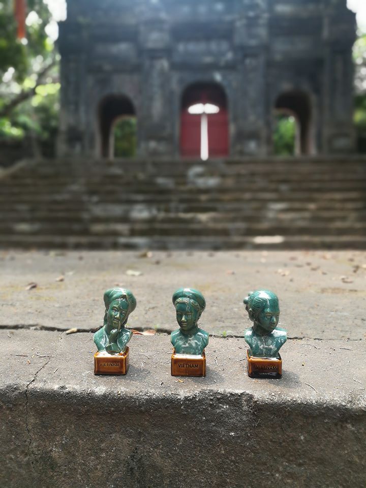 Tượng Cô gái ba miền, H10 cm