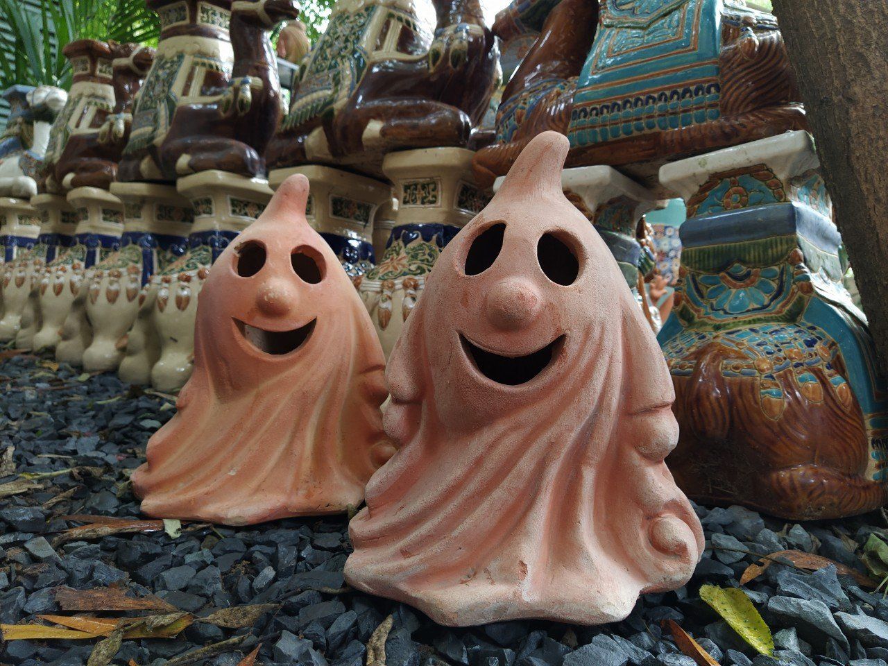 Tượng ma em út trang trí Halloween, R30xC30 cm