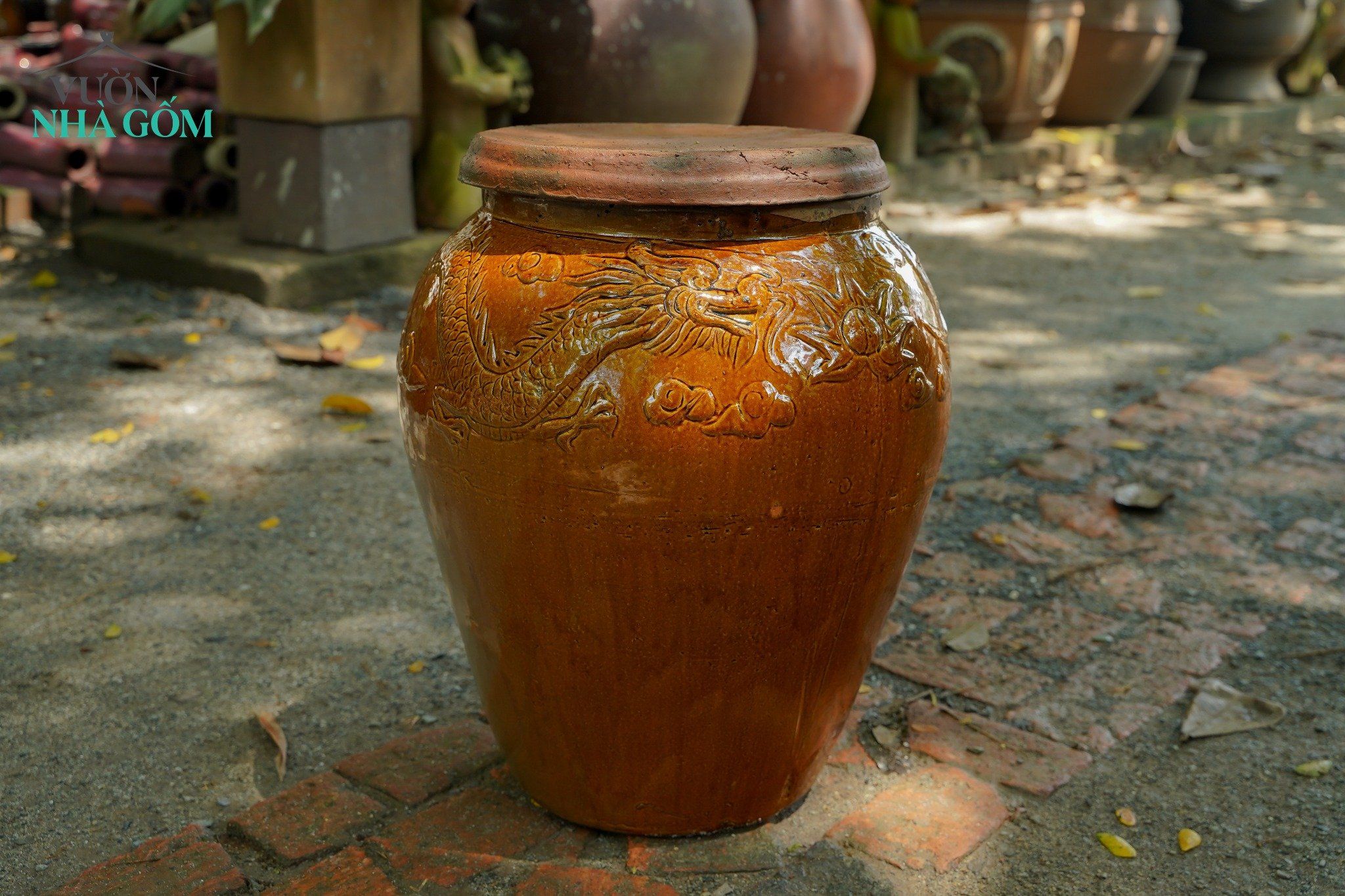 Lu kiệu rồng size nhỏ đựng nước và trang trí phong cách Nam bộ, C55cm x R40cm