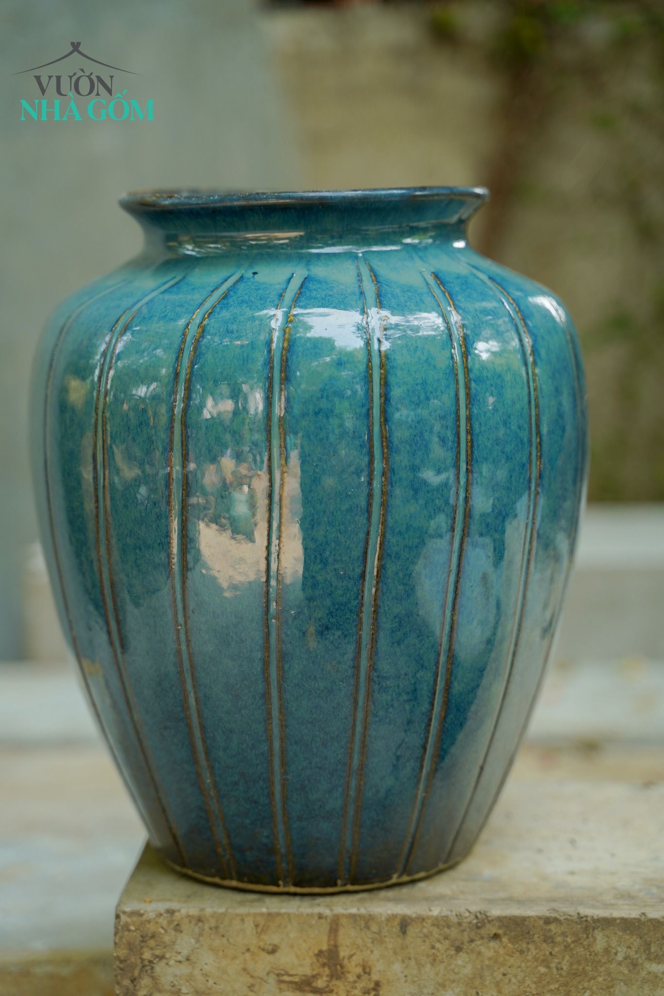 Ché bổ ô xanh dương, cắm hoa trang trí, C30xR23xM17 cm