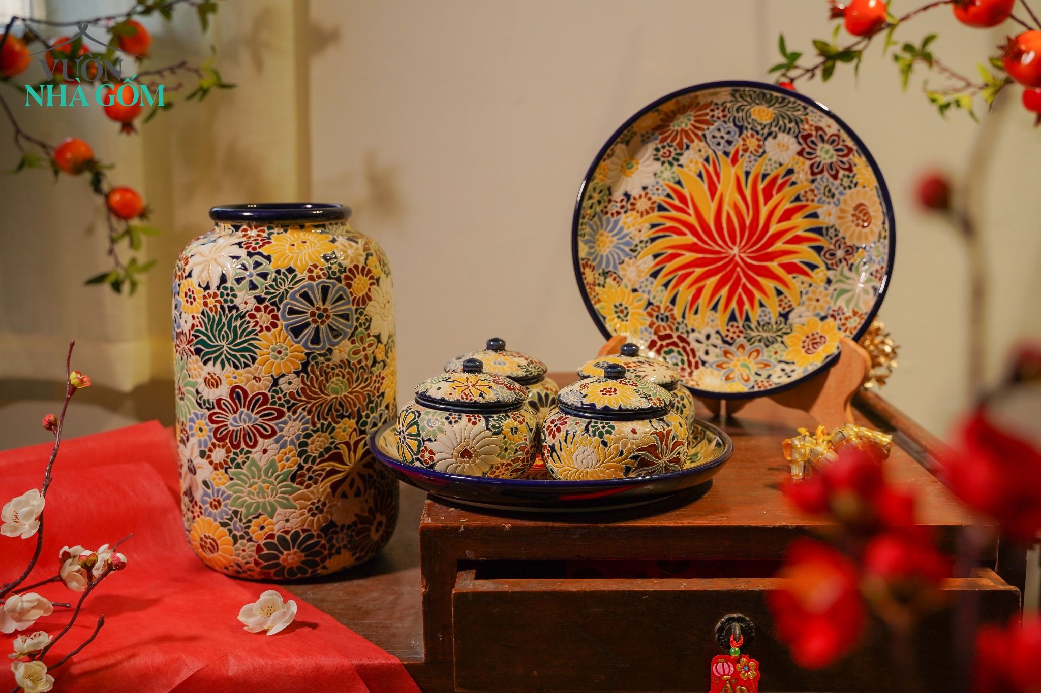 Dĩa bách hoa, thực hiện thủ công, màu men cổ điển phiên bản mới, gốm Thủ Biên, R27cm