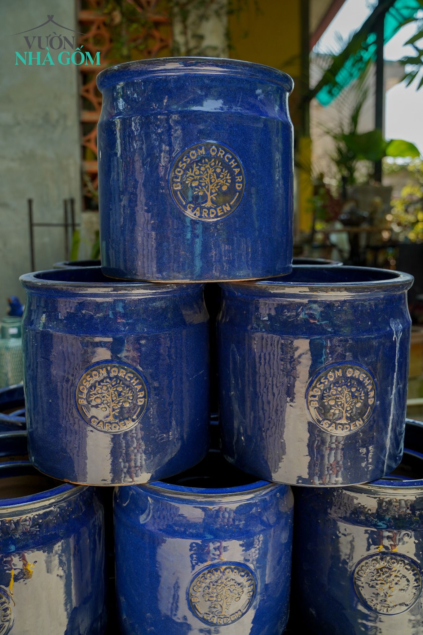 Bộ ba sản phẩm chậu logo xanh cobalt , chậu men trồng cây, gốm Nam Bộ, C22xR22 cm