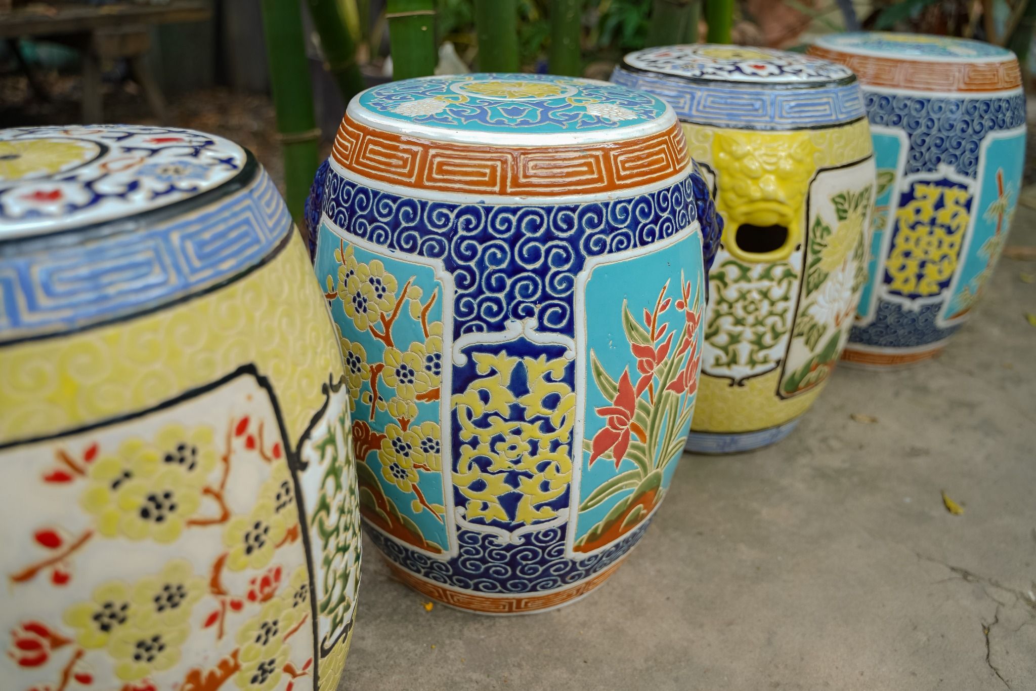 Đôn trống tròn họa tiết Hoa Bốn Mùa, Đôn Tứ Quý, gốm mỹ nghệ Nam Bộ, C45 x R35cm- SP001400