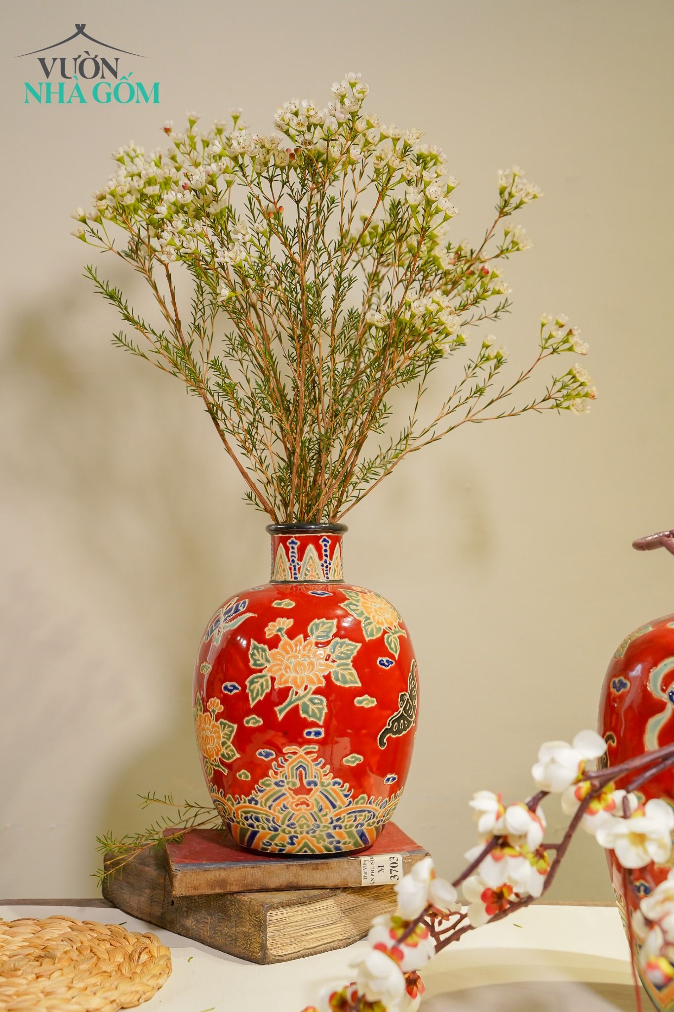 Gốm Nam Bộ và Sắc Màu của Tết - Bộ sưu tập gốm thủ công mang sắc đỏ rực rỡ