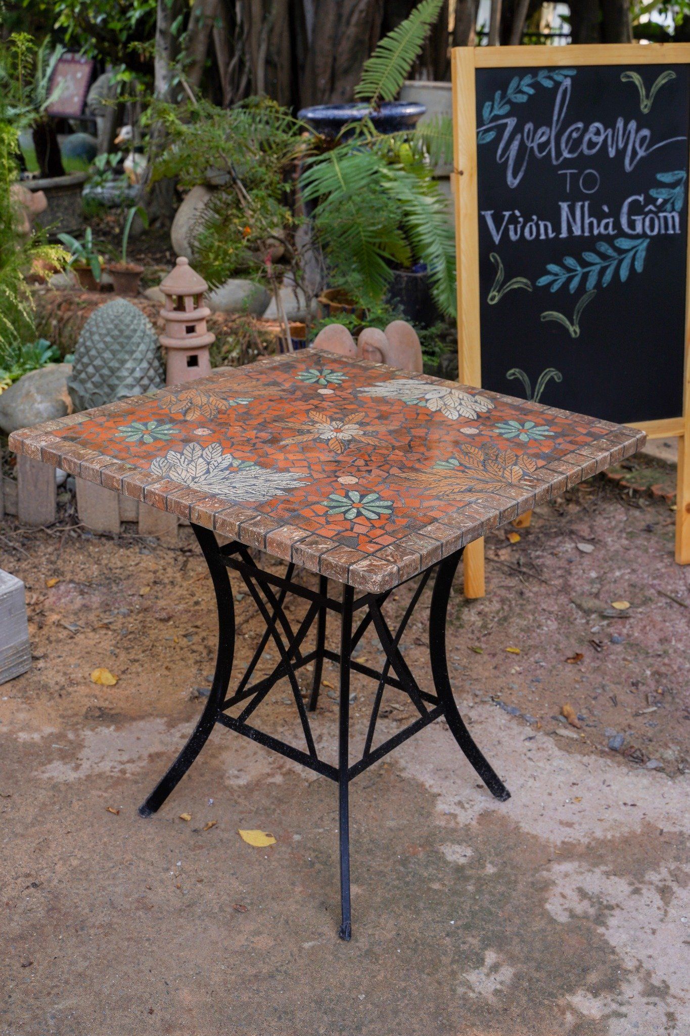 Mosaic cổ điển, bàn ghép gốm cổ điển họa tiết sáng, bàn vuông, D70cm