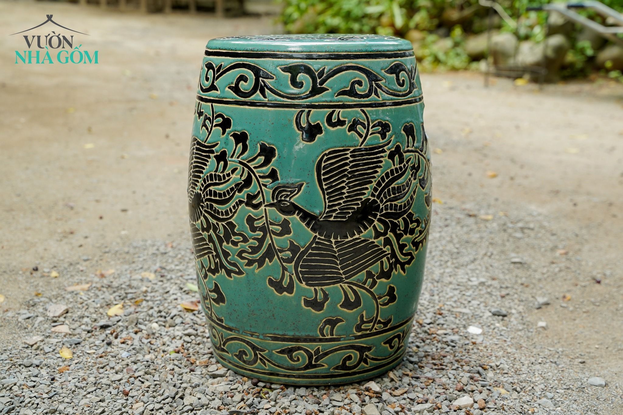 Đôn khắc họa tiết Phụng Vũ xanh đồng, gốm mỹ nghệ Nam bộ, C50 x R30cm