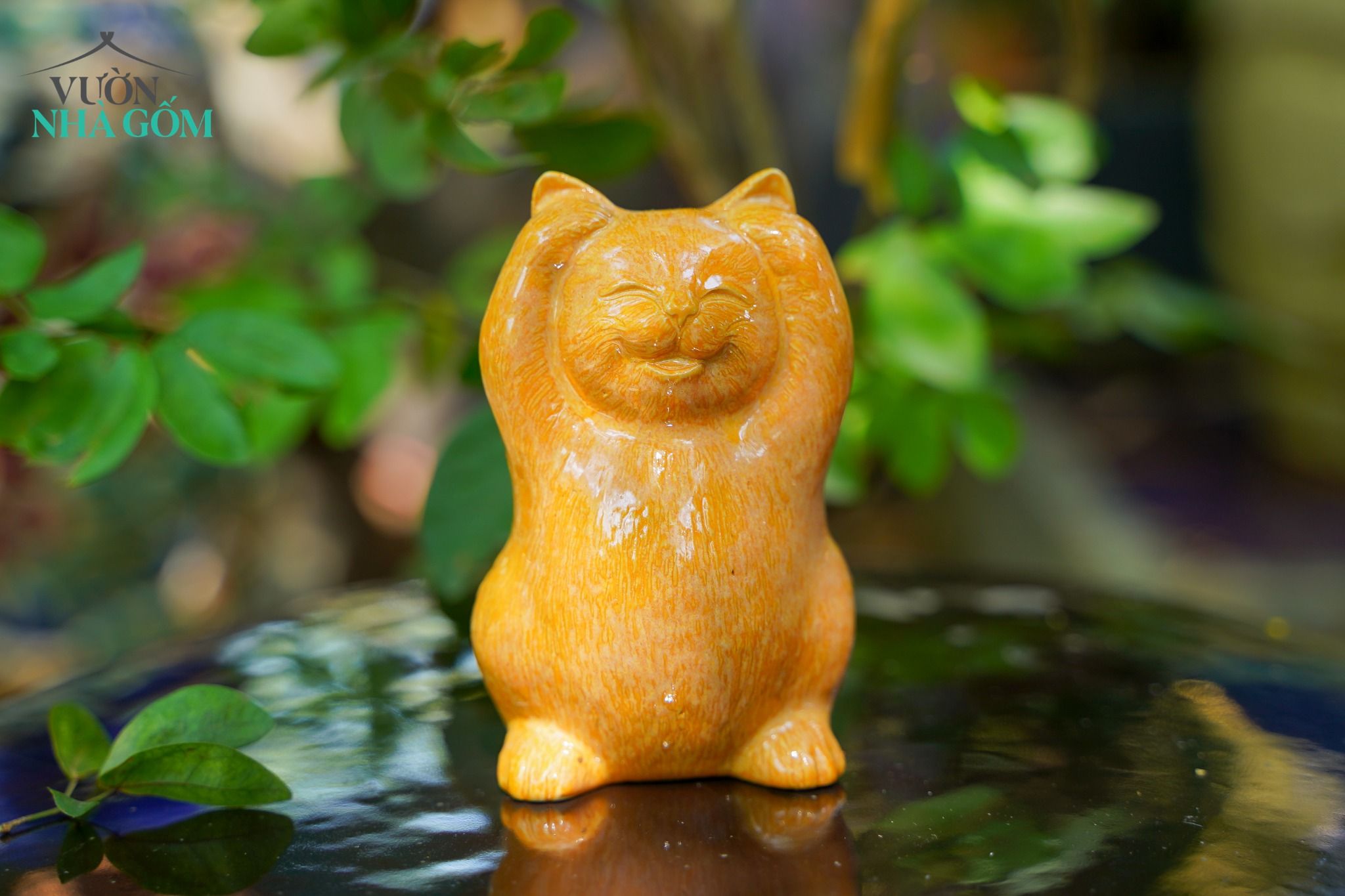 Bộ tượng Mèo Tam Không vui vẻ, cam - xanh lá - trắng, xưởng Thủ Biên, C11cm x R7cm