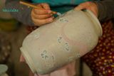  Bình gốm thủ công khắc đề tài Rồng - Dáng Trụ, Gốm Thủ Biên, C25 x R13cm 