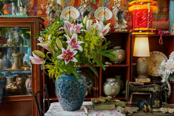  Ché Dây xanh,  bình cắm hoa gốm Nam Bộ, H30cm 