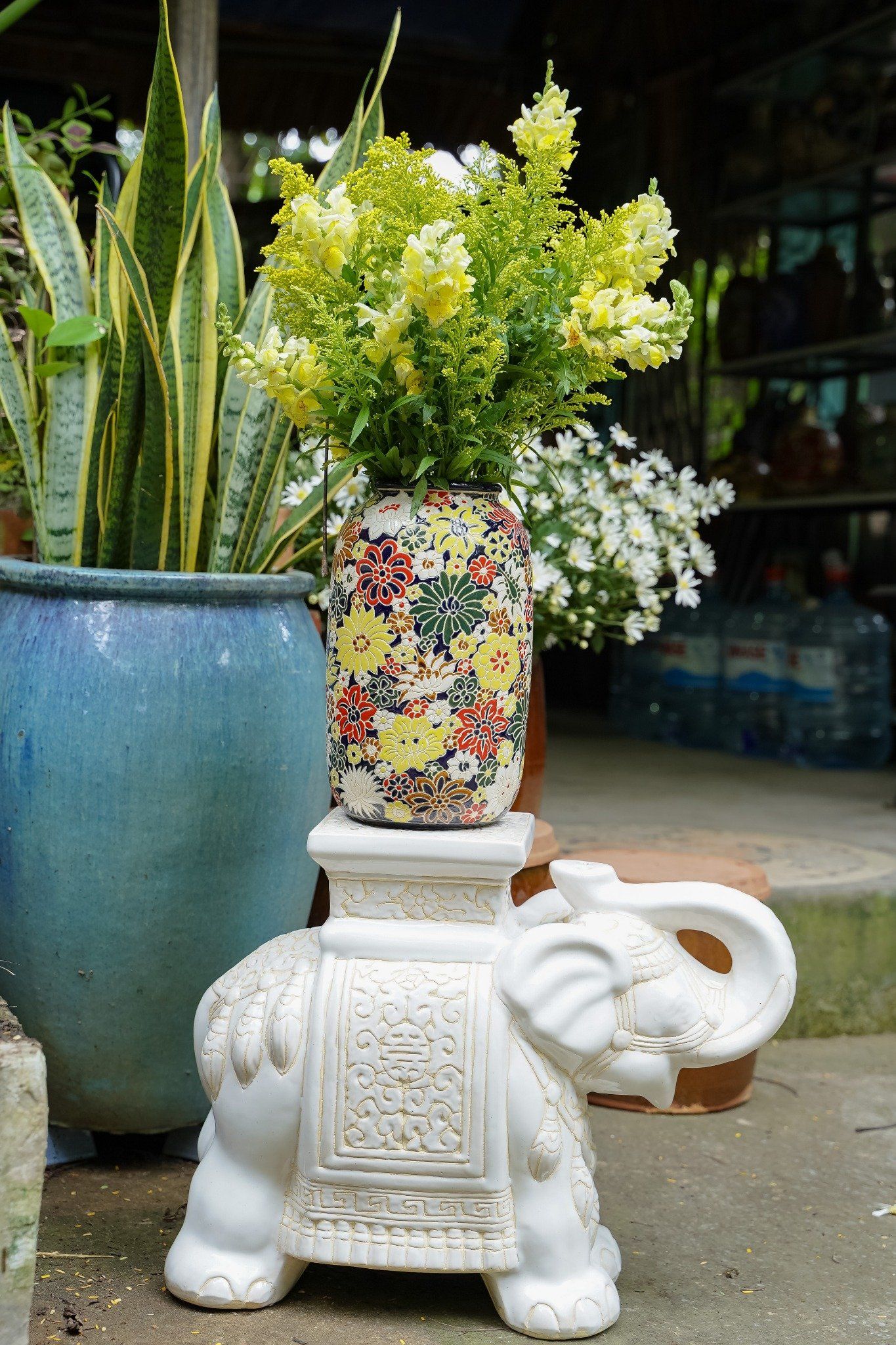 Bình khắc Bách Hoa thủ công, cắm hoa, trang trí Tết, gốm Thủ Biên, C30 x R11cm