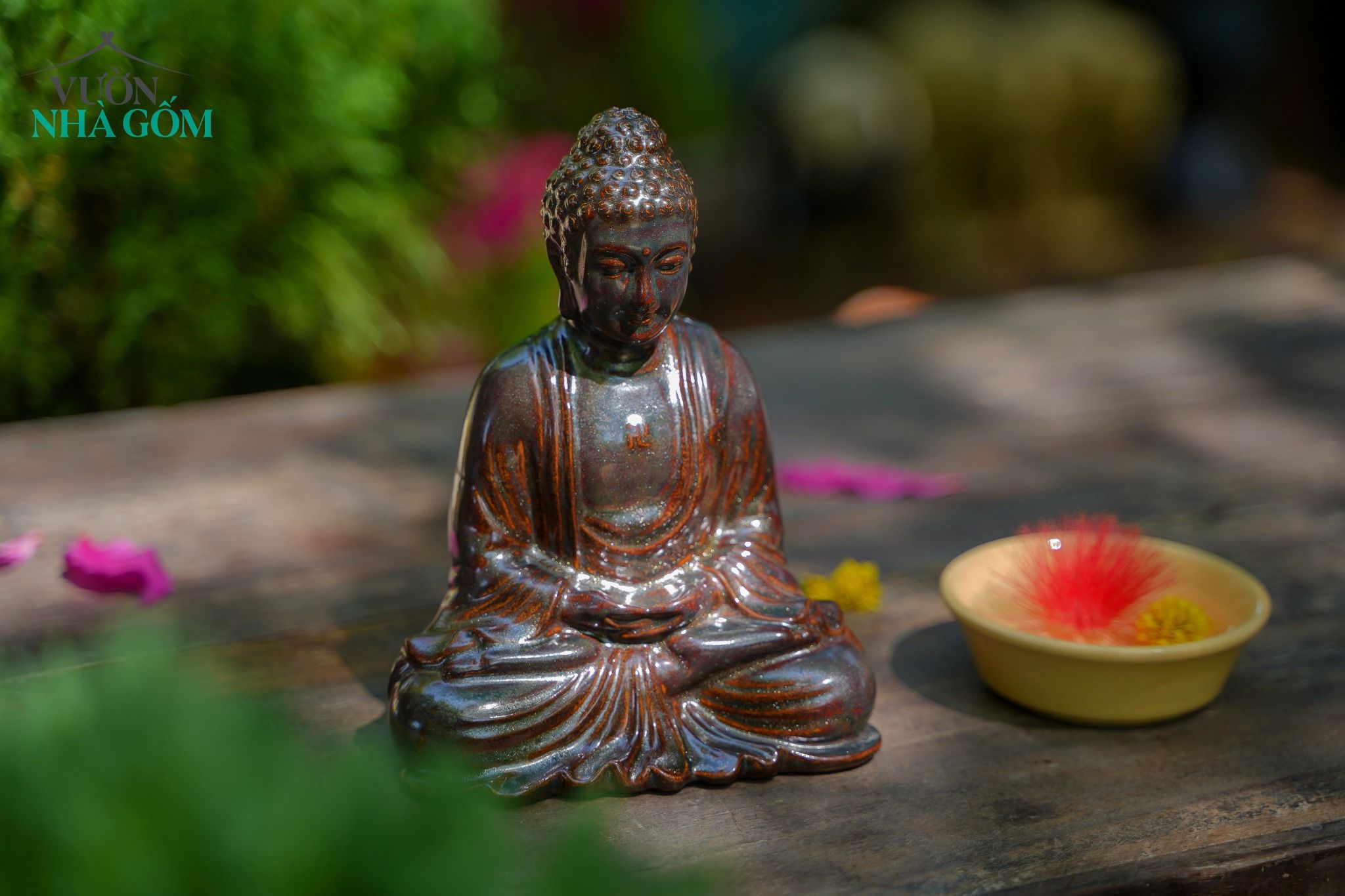 Tượng Phật A Di Đà, xưởng gốm Thủ Biên tạo hình và sáng tác, C18 x R14 cm