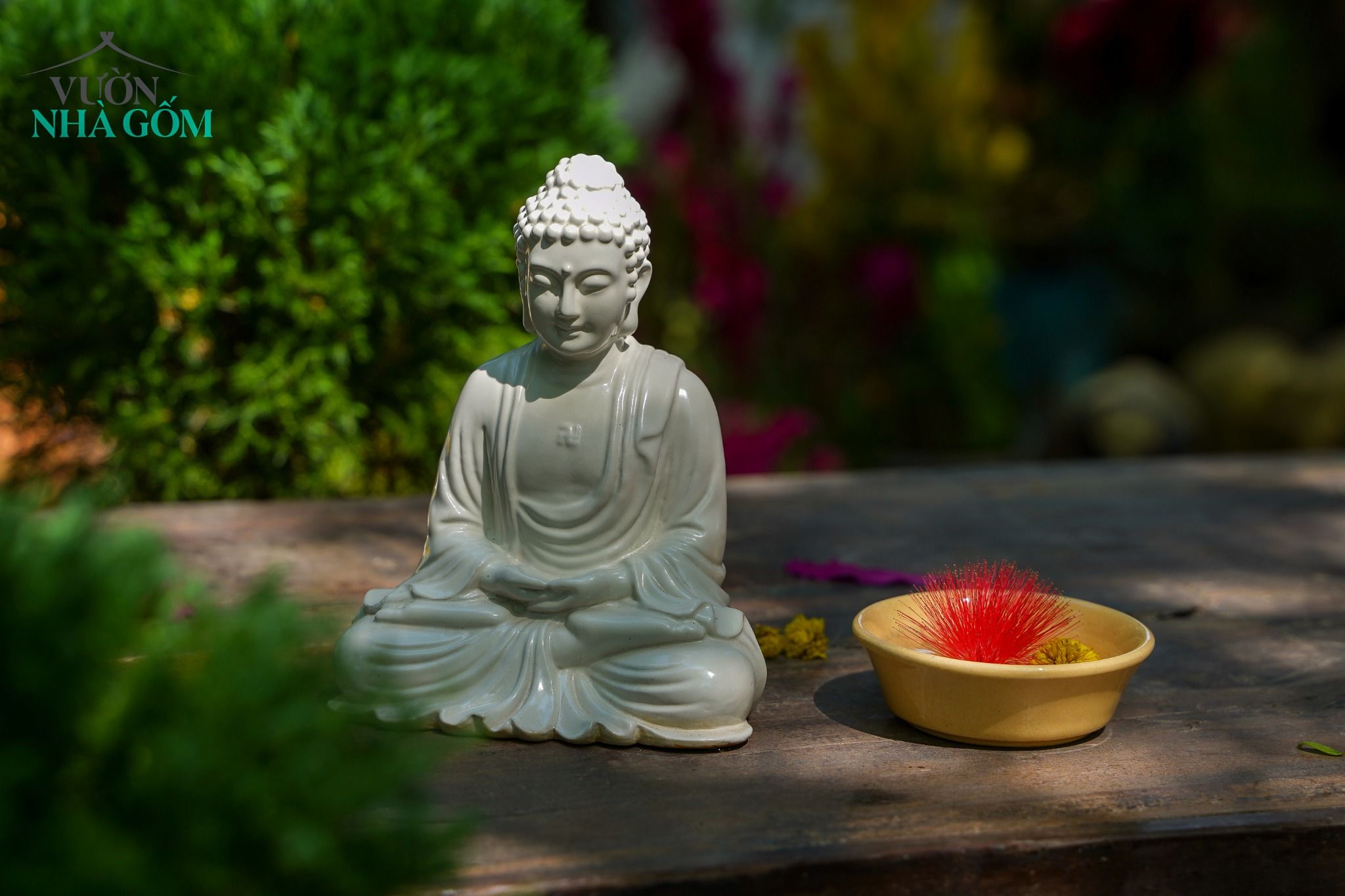 Tượng Phật A Di Đà, xưởng gốm Thủ Biên tạo hình và sáng tác, C18 x R14 cm