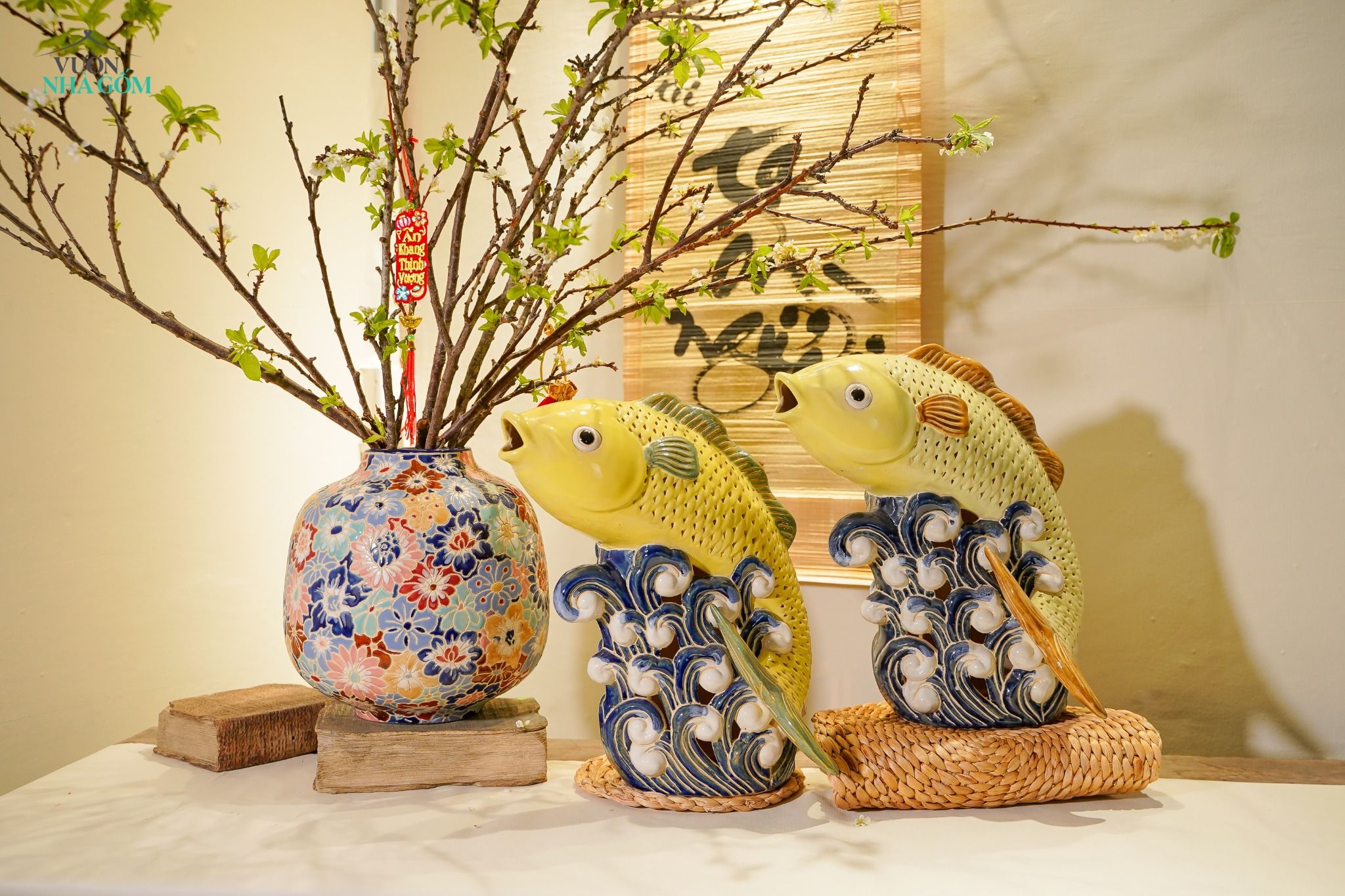 Bình tú cầu bách hoa lớn, gốm thủ công mỹ nghệ Nam Bộ, C25 x R27cm