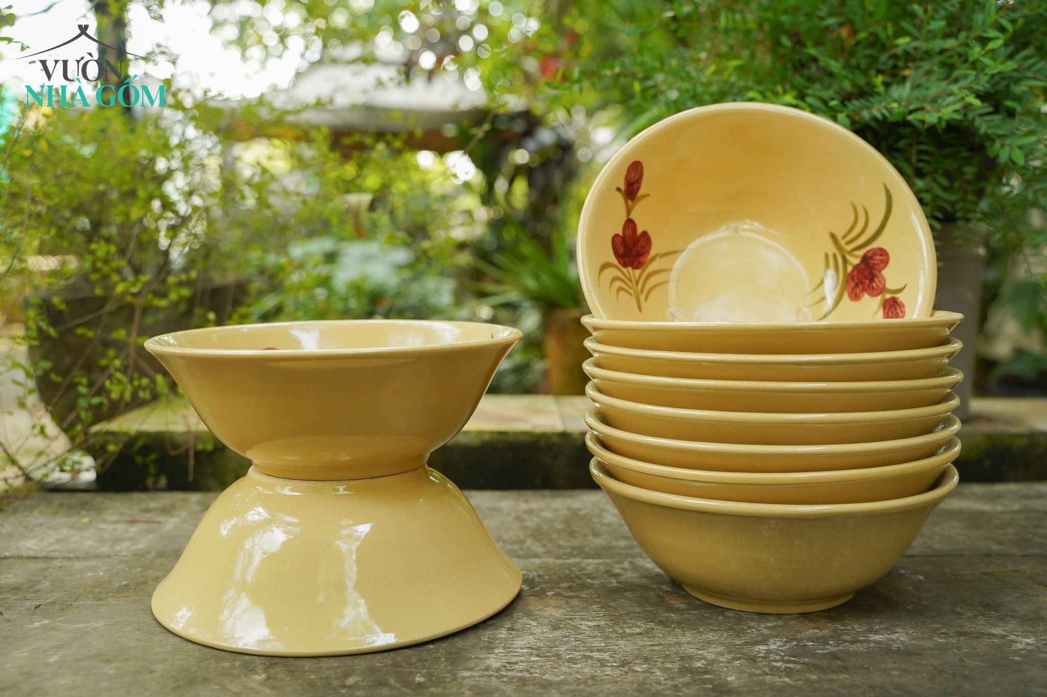 Tô tượng vẽ họa tiết hoa nâu, chén bát Lái Thiêu, C7xR20 cm