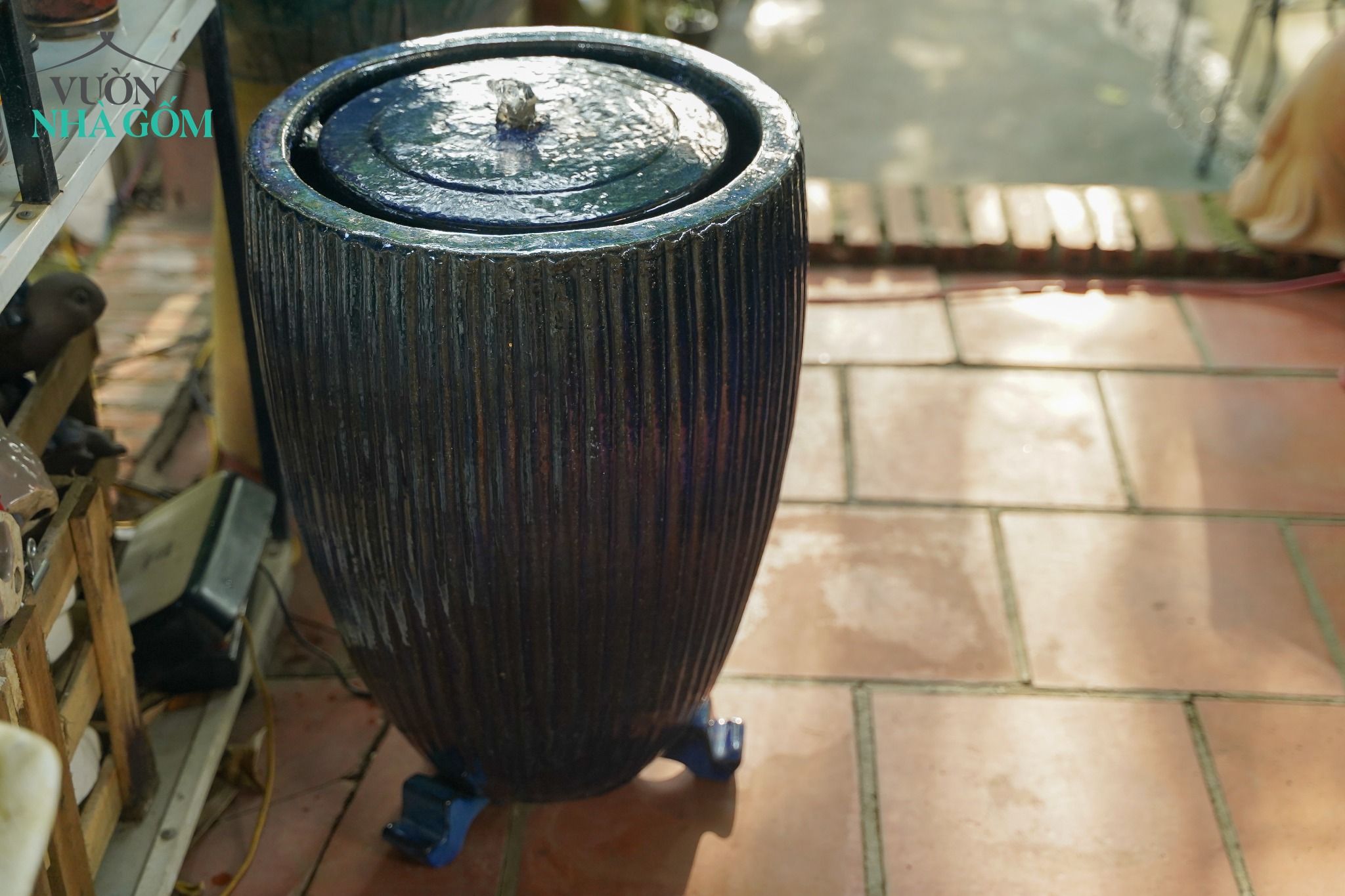 Chóe nước sọc đứng dáng trụ, xanh cobalt, sản phẩm quy chuẩn xuất khẩu, H60 cm