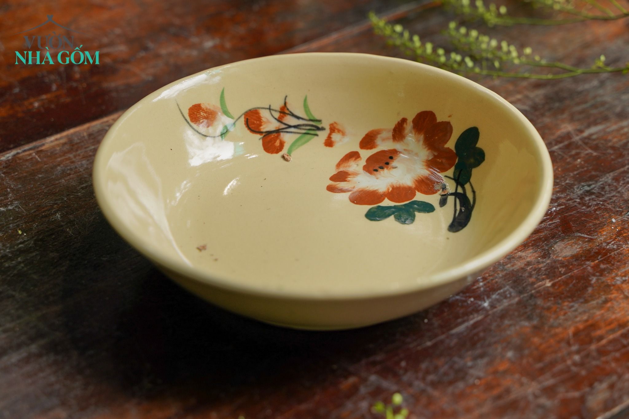 Dĩa hảo vẽ tay họa tiết bông nâu, chén bát Lái Thiêu, R20xC5cm