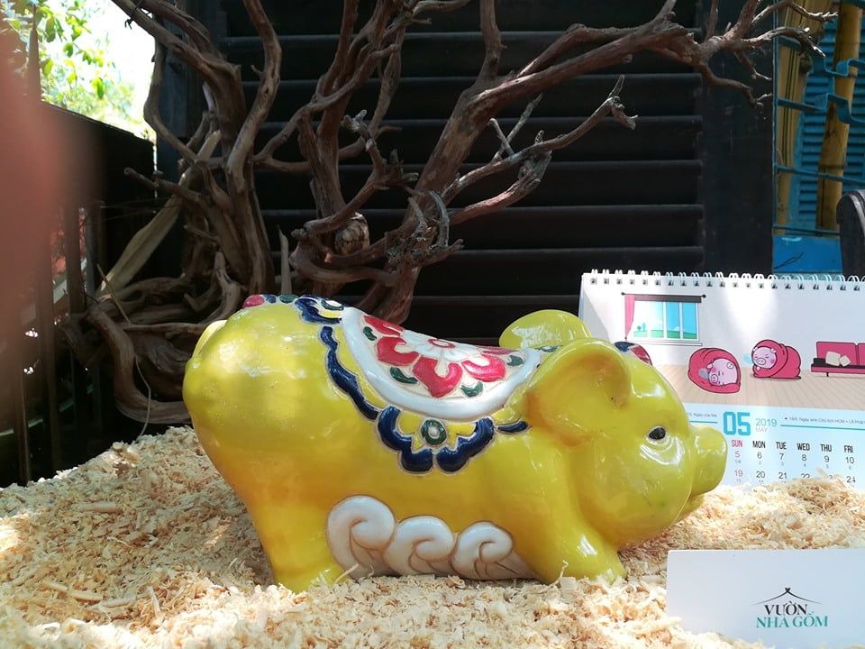 Heo tai tròn, đơn sắc, D27cm