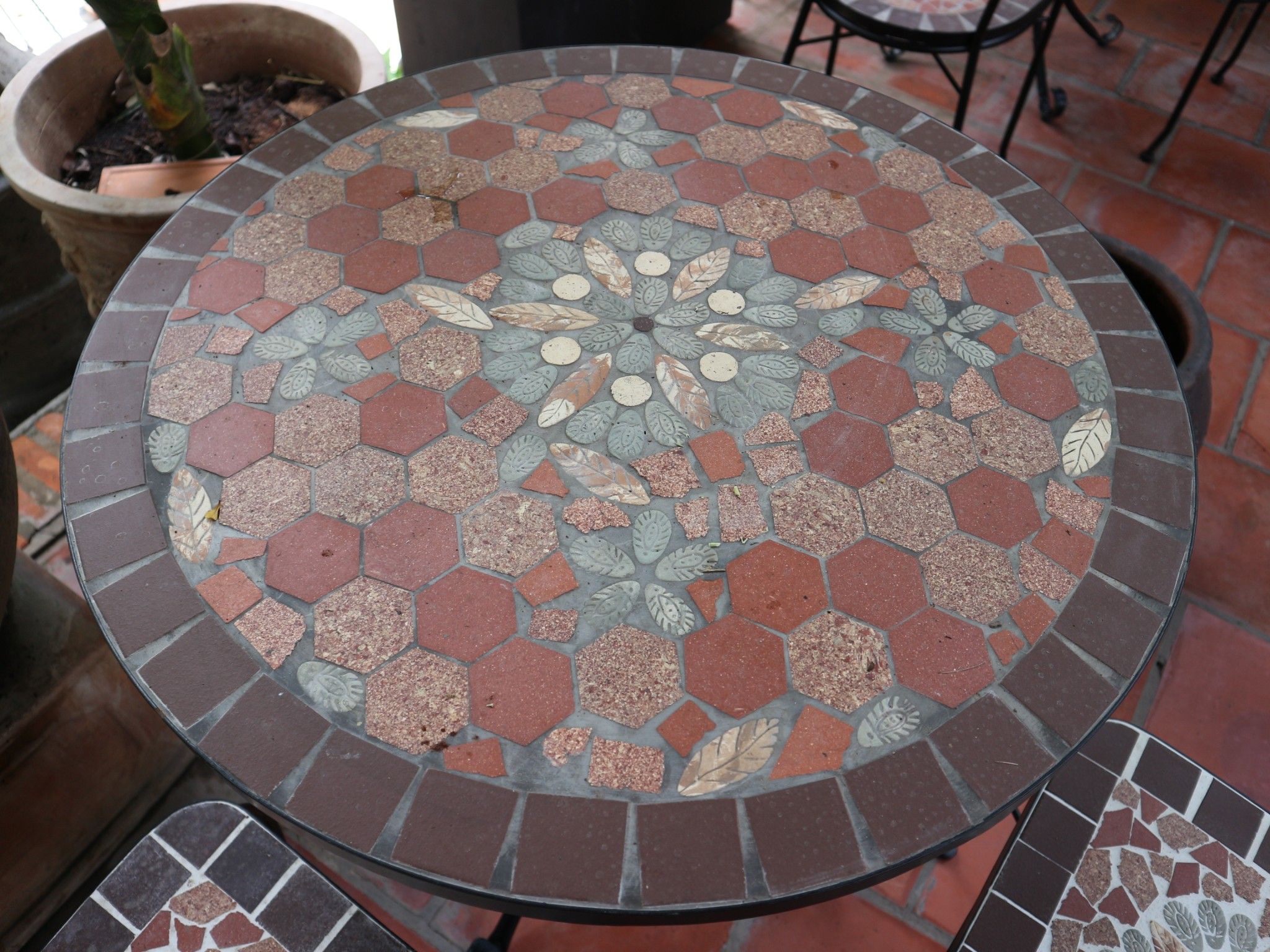 Mosaic hiện đại, bàn ghép gốm tròn hoa văn hoa tuyết, R60cm
