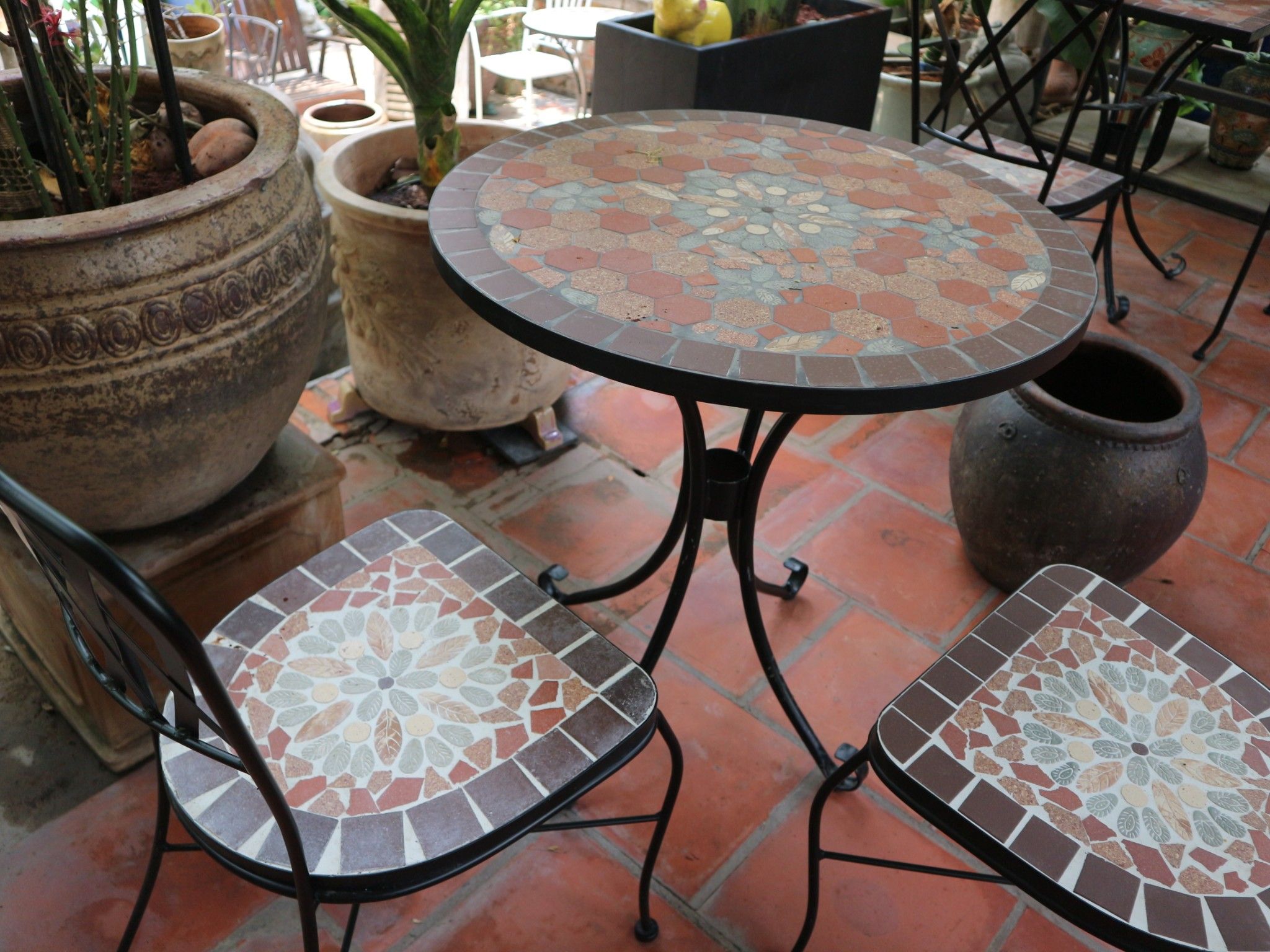 Mosaic hiện đại, bàn ghép gốm tròn hoa văn hoa tuyết, R60cm