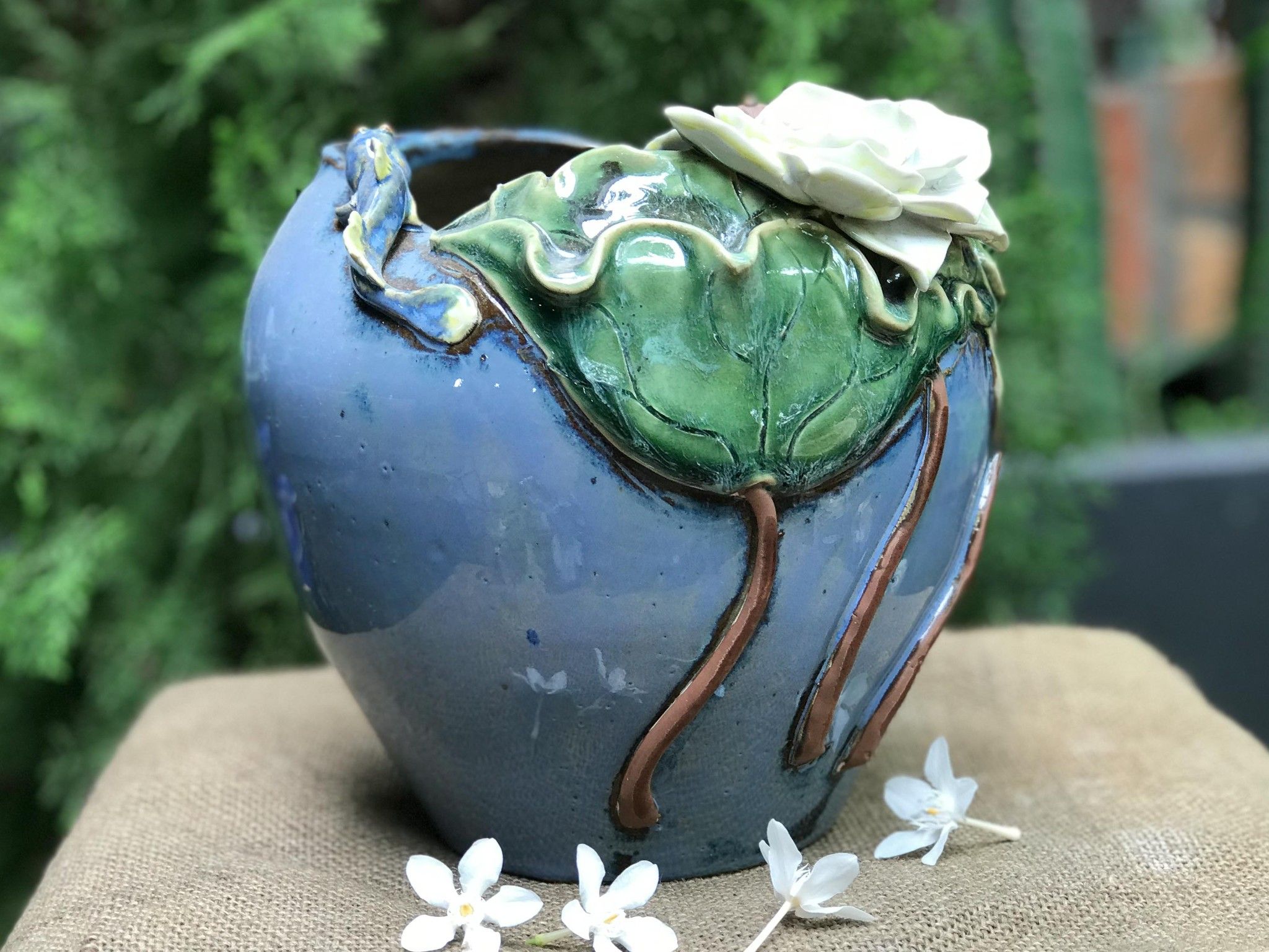 Chum bình đắp nổi, C20 cm
