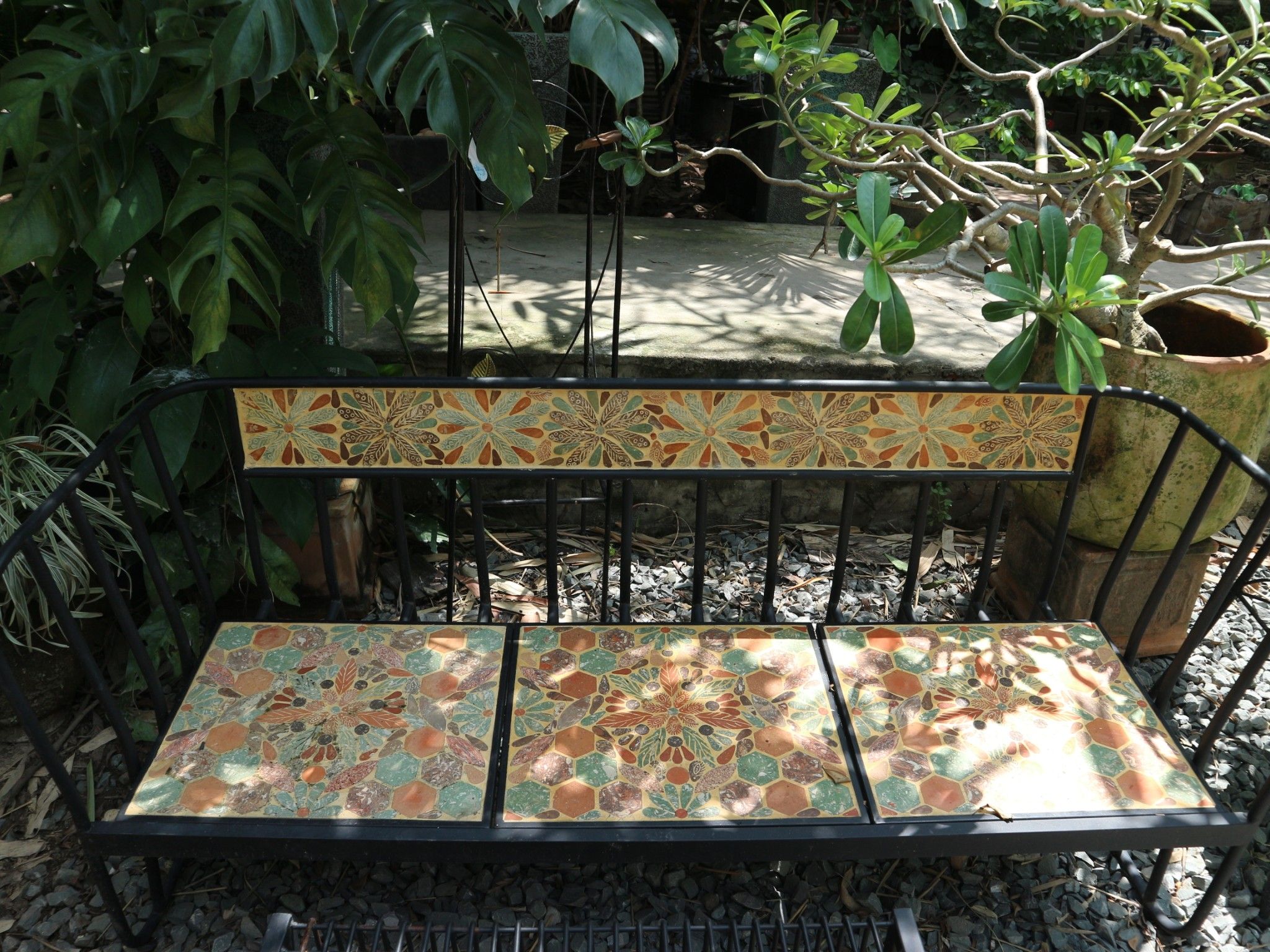 Mosaic cổ điển, ghế gốm sofa 3 chổ 135 x 45 x 35cm- 08230gl3121