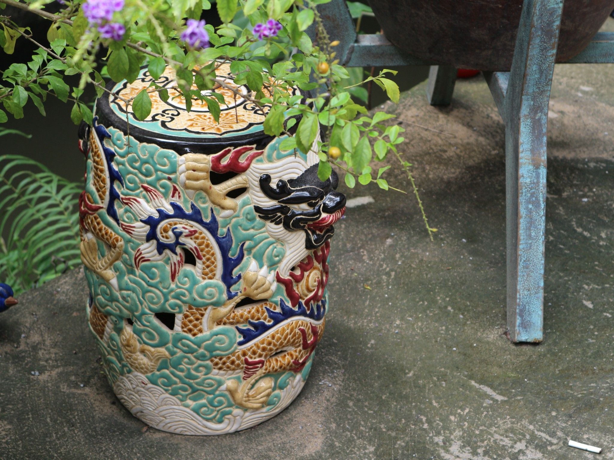 Đôn rồng lớn, C50 x R30 cm