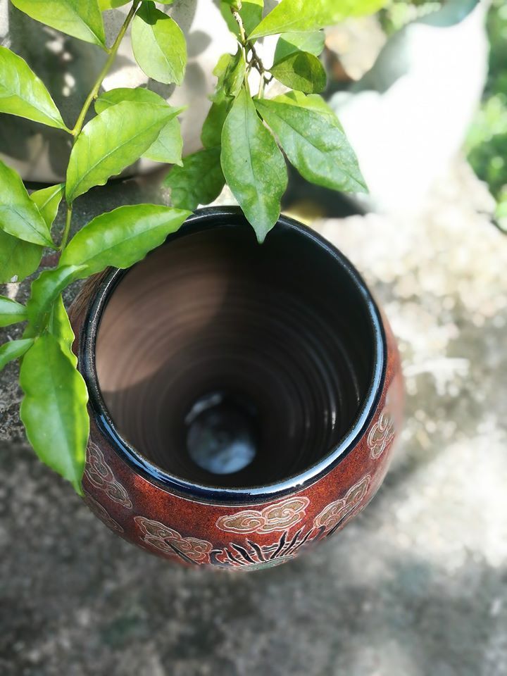 Bình vuốt tay, họa tiết khắc Long Phụng, gốm Thủ Biên, H35 cm | Đã có khách hàng sở hữu