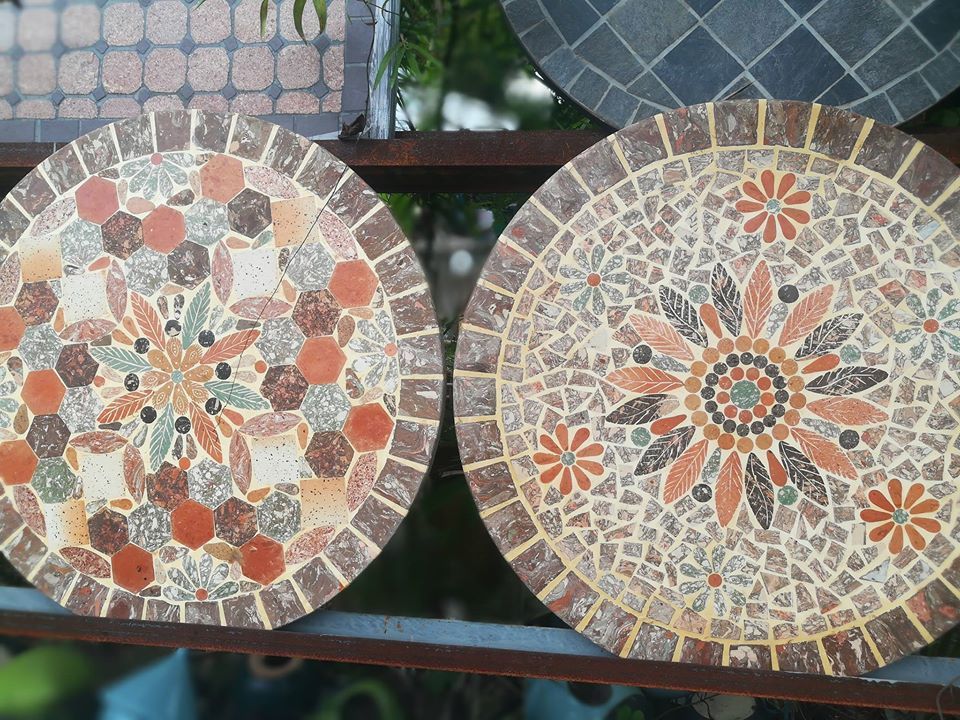 Mosaic cổ điển, mặt bàn gốm tròn hoa văn số 8