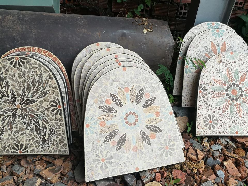 Mosaic cổ điển, mặt ghế gốm oval, đa dạng hoa văn