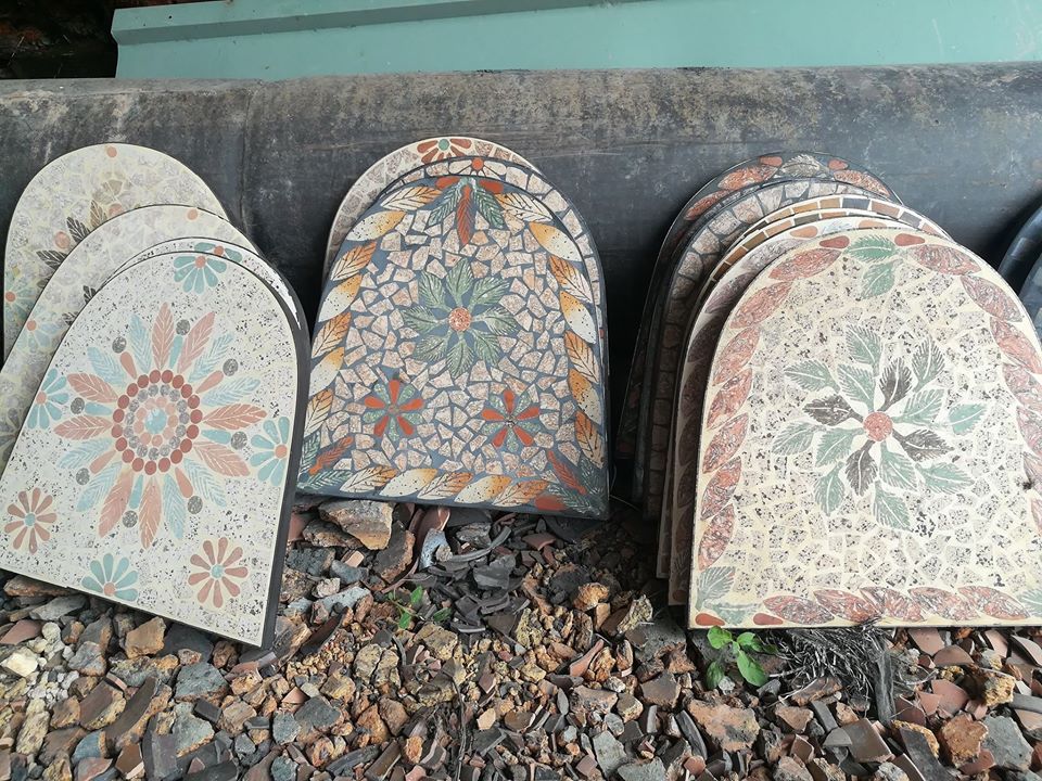 Mosaic cổ điển, mặt ghế gốm oval, đa dạng hoa văn