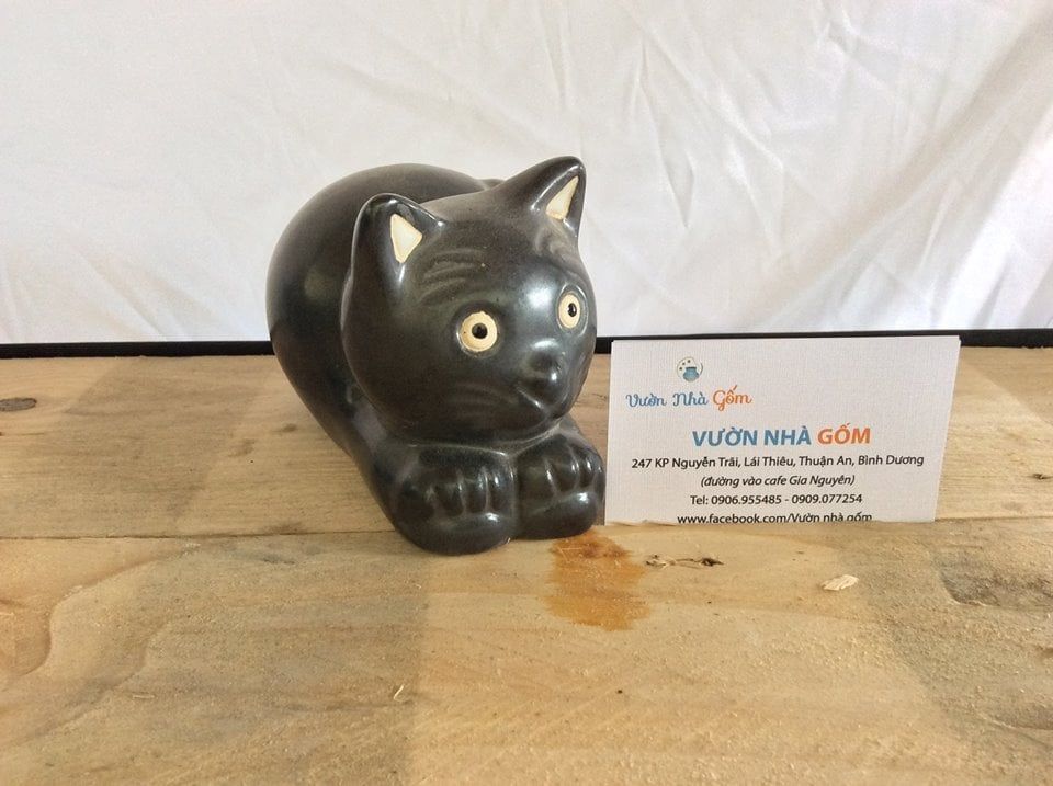 Mèo lười dáng nằm, D13 x C8 cm