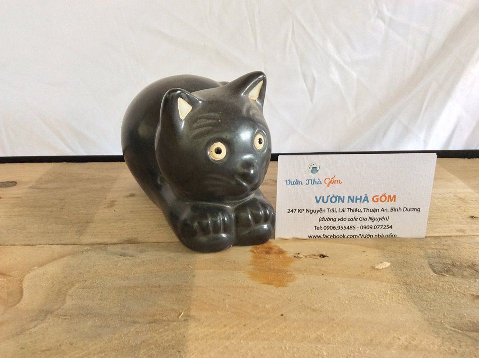 Mèo lười dáng ngồi, D10 x C12 cm