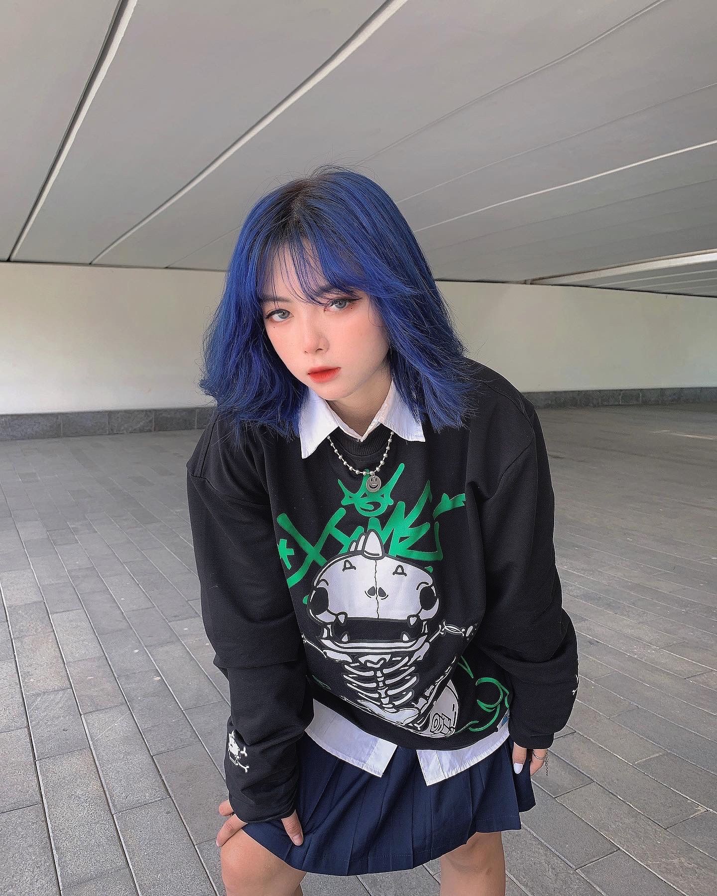 Inside RAWR Sweater - Black