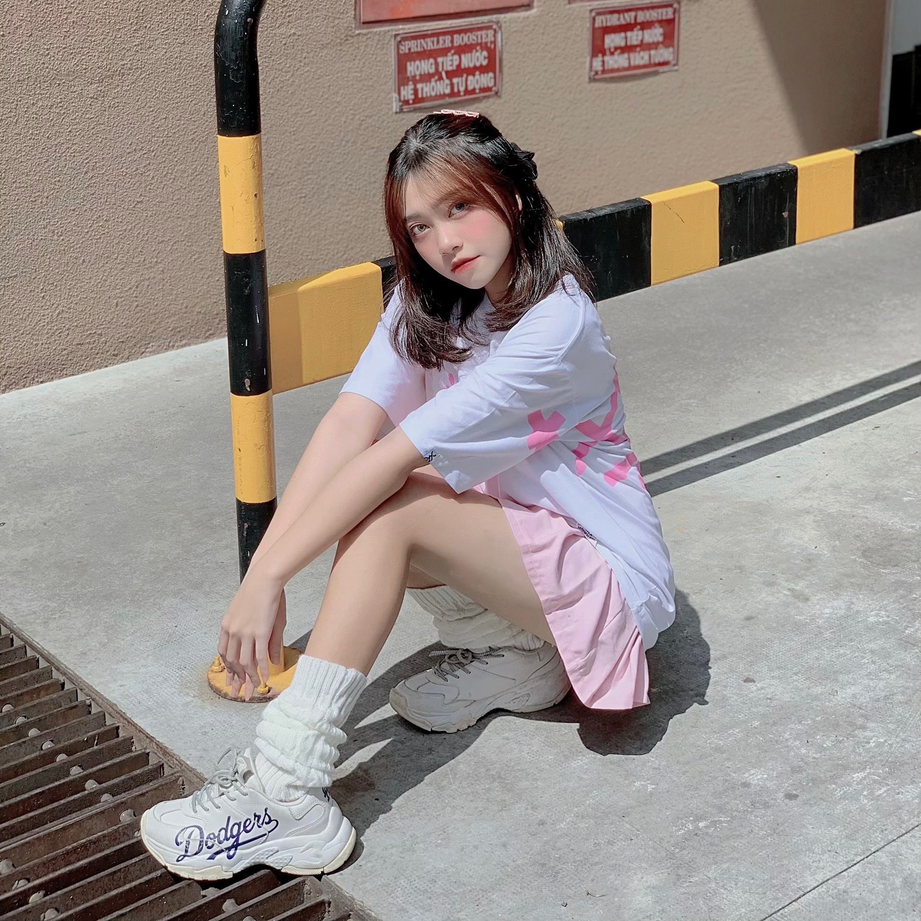Áo Thun Pink Ver. Big Icon - White