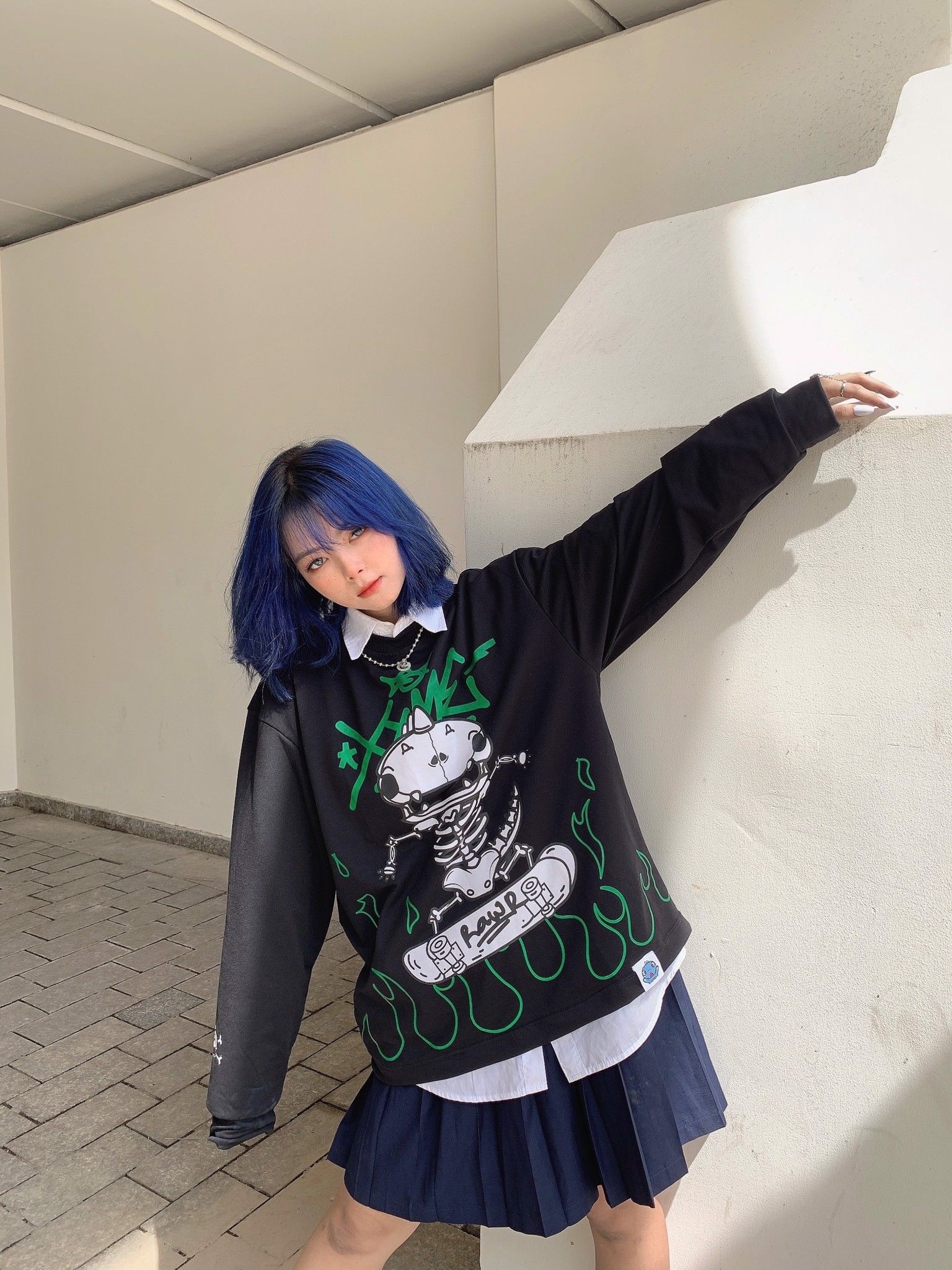 Inside RAWR Sweater - Black