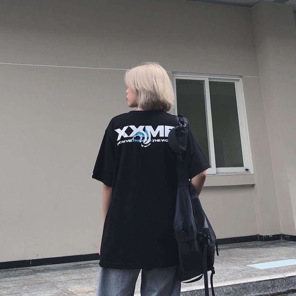 Twist Logo Tshirt - Black
