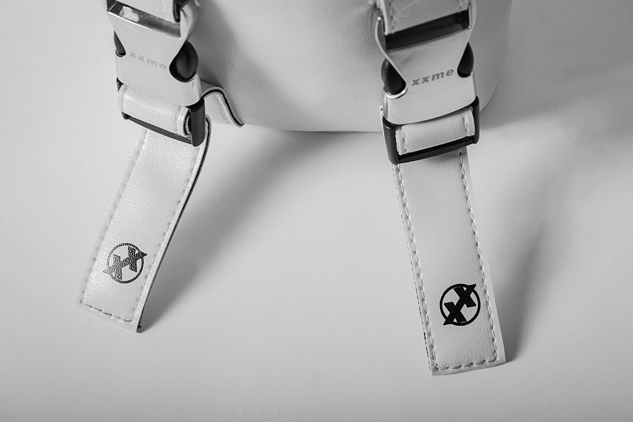 Túi Box Shoulder Bag - White